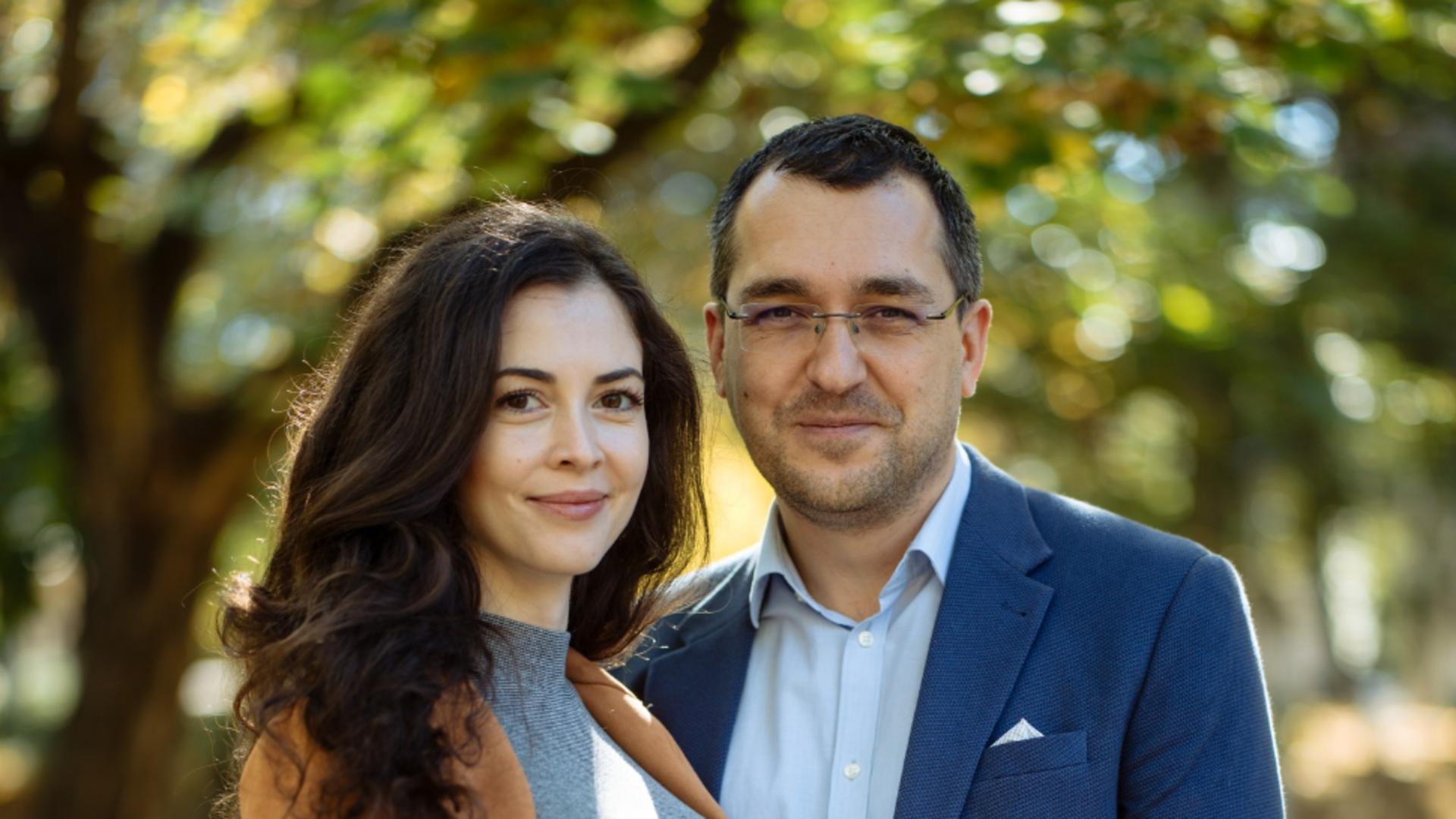 Laura Ștefănuț și Vlad Voiculescu (foto: FB)