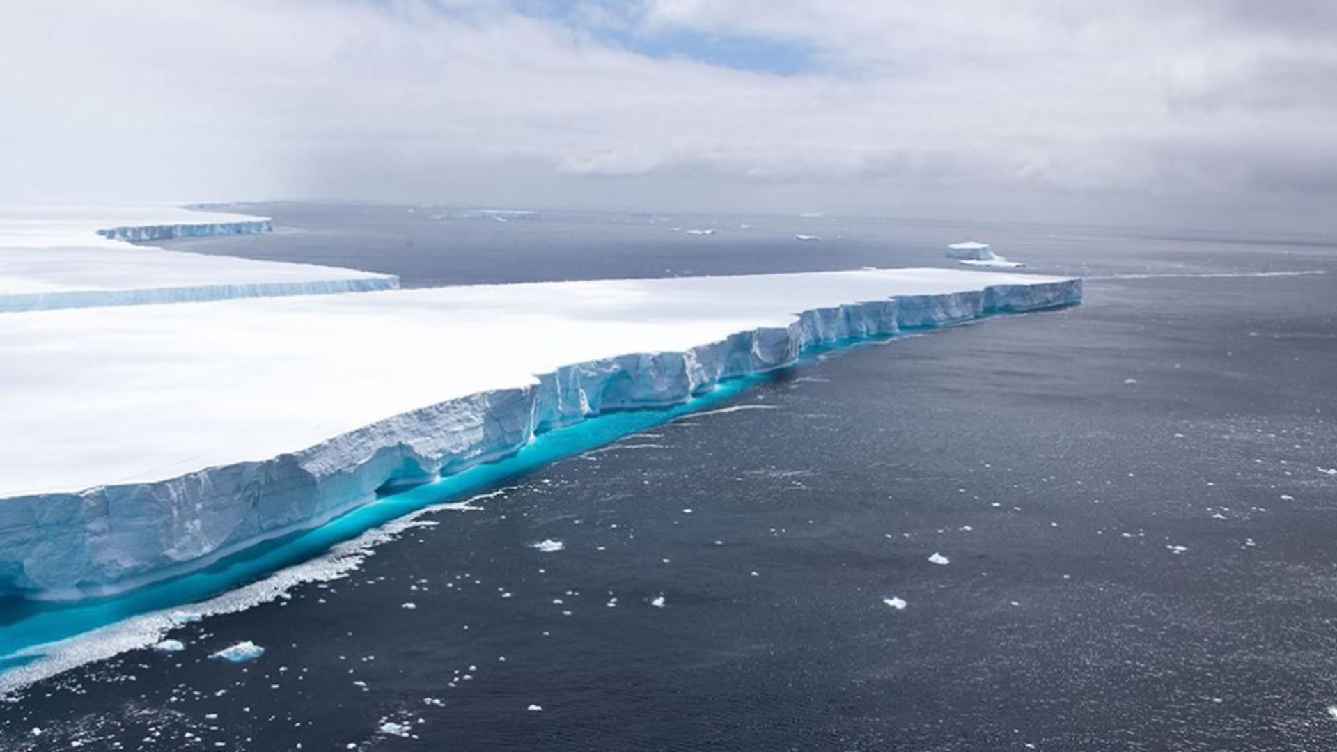 Aisberg uriaș FOTO: Profimedia