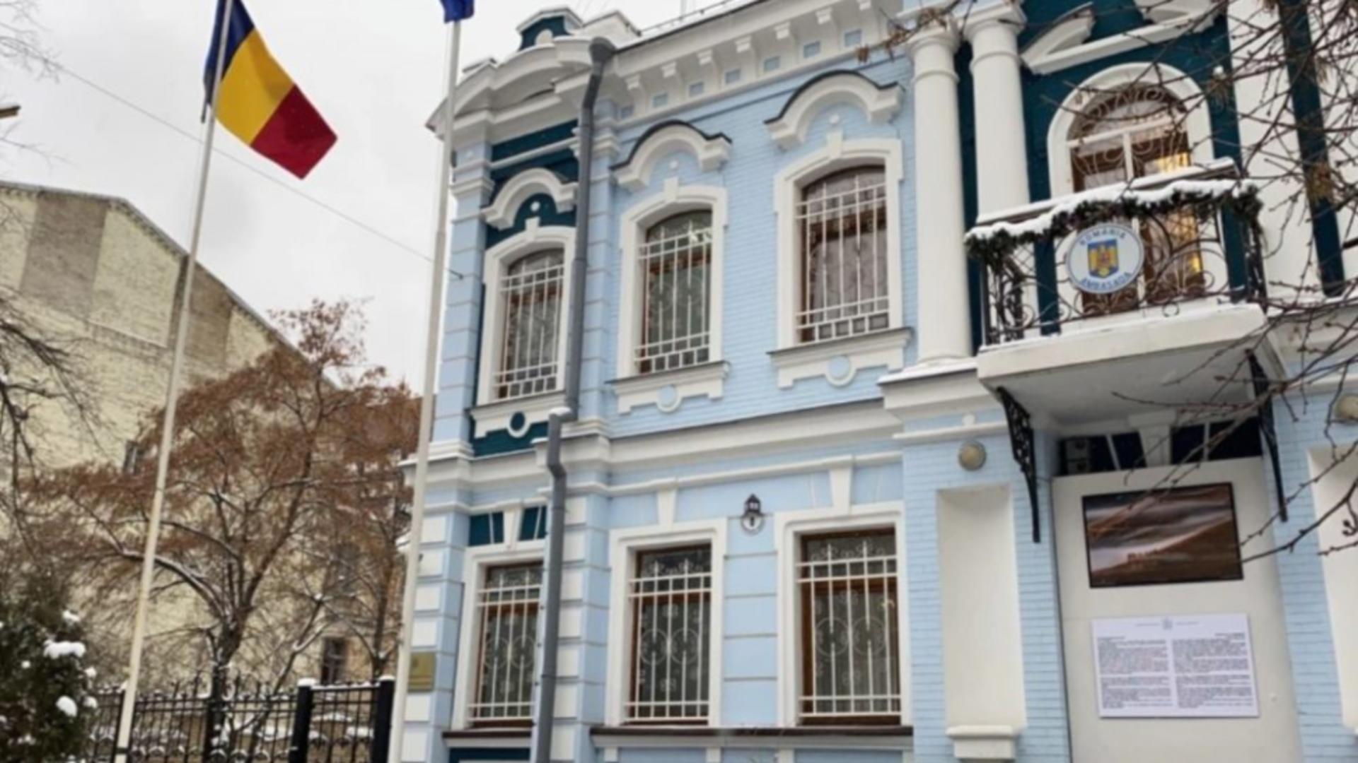 Ambasada României de la Kiev își suspendă activitatea! Lucrătorii români au fost repatriați