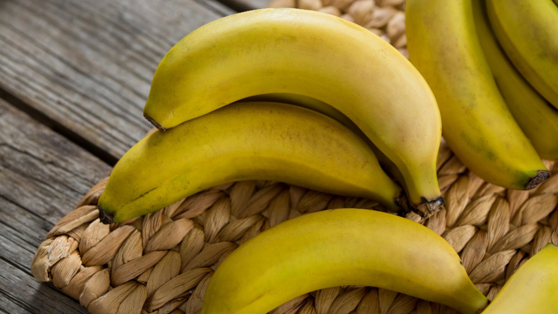 Cum păstrezi bananele proaspete cât mai mult timp. Foto/Profimedia