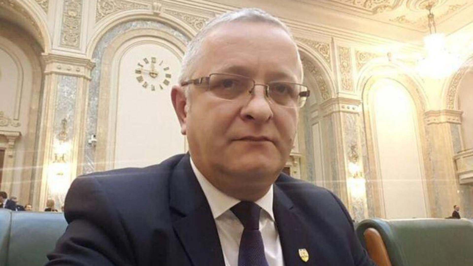  Ioan Chirteș, șeful Comisiei de Control din Parlament