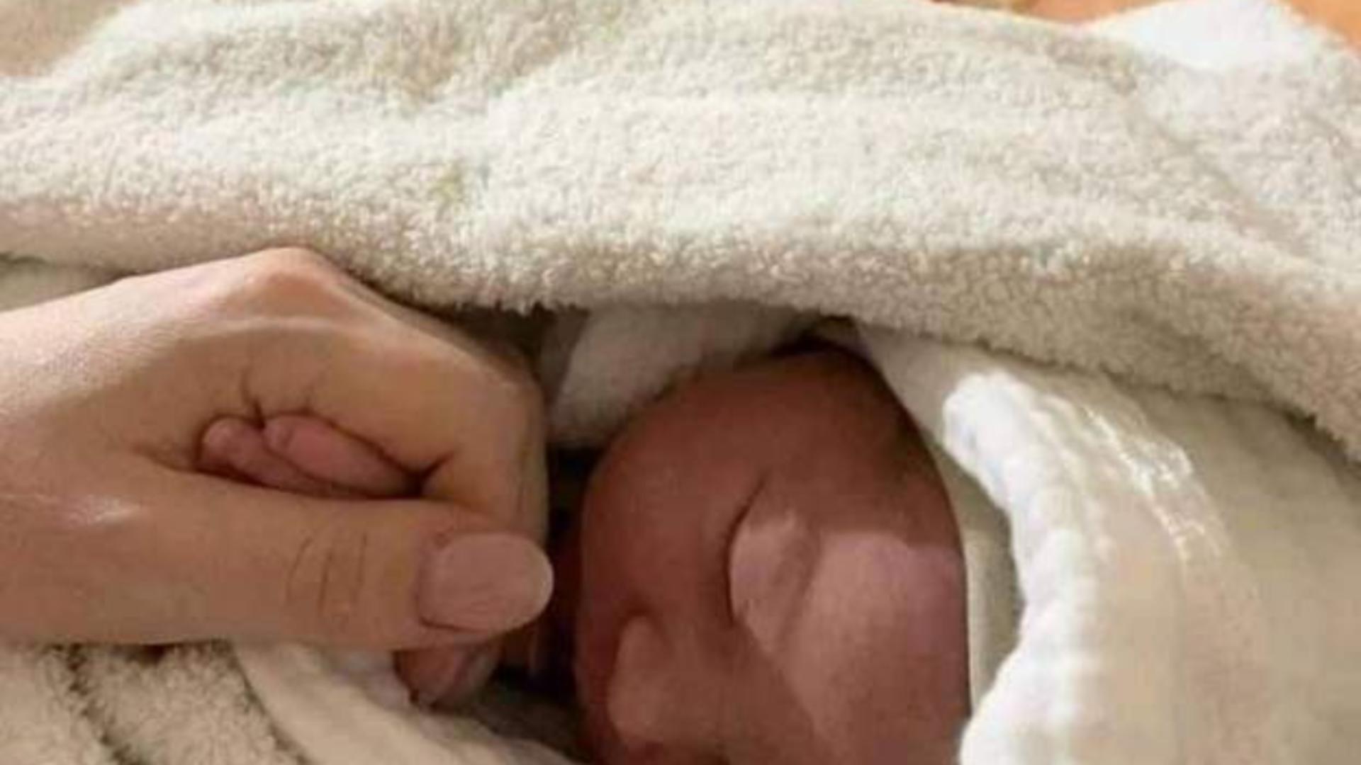 Dramele războiului din Ucraina: O femeie a născut la metrou - Imagini cu bebelușul au apărut pe internet