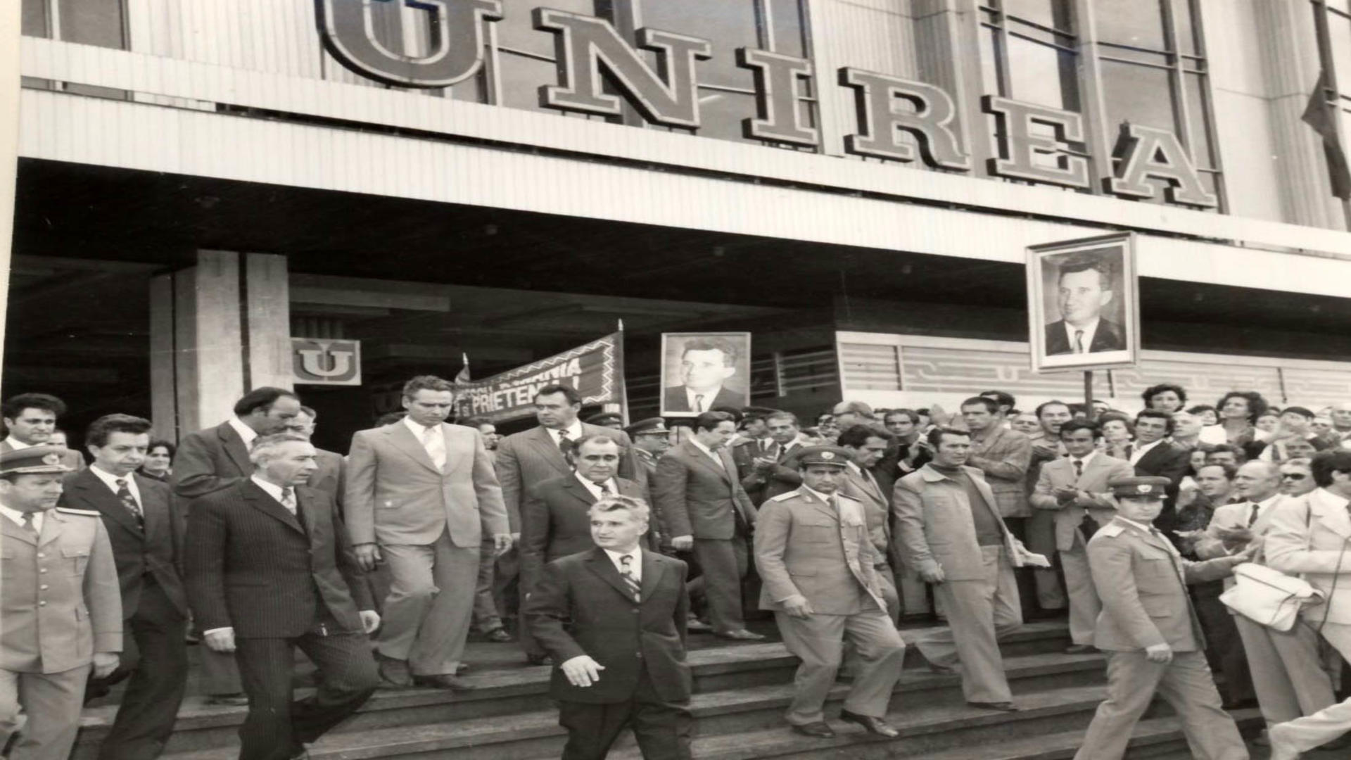 Inaugurarea magazinului „Unirea” (Sursa:„Fototeca online a comunismului românesc”)