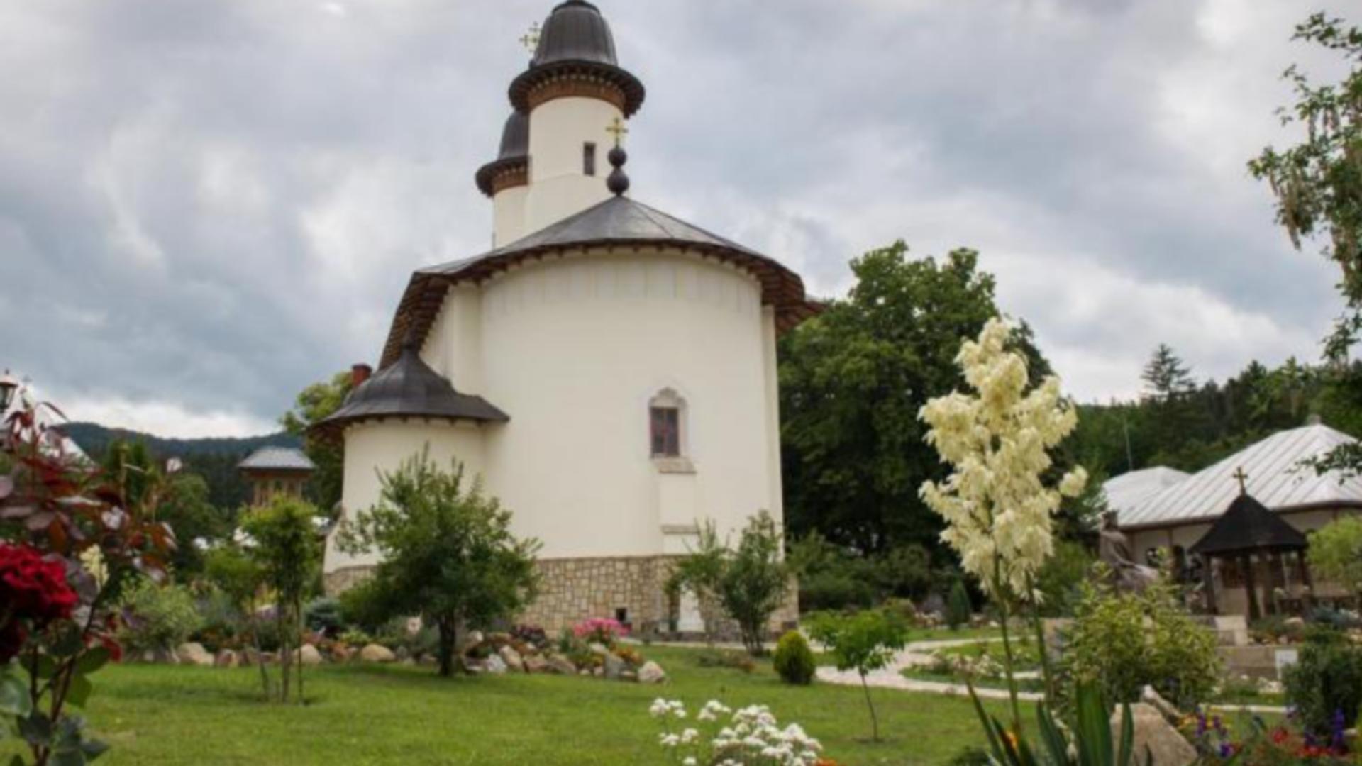 Manastirea Văratec (foto. Doxologia)