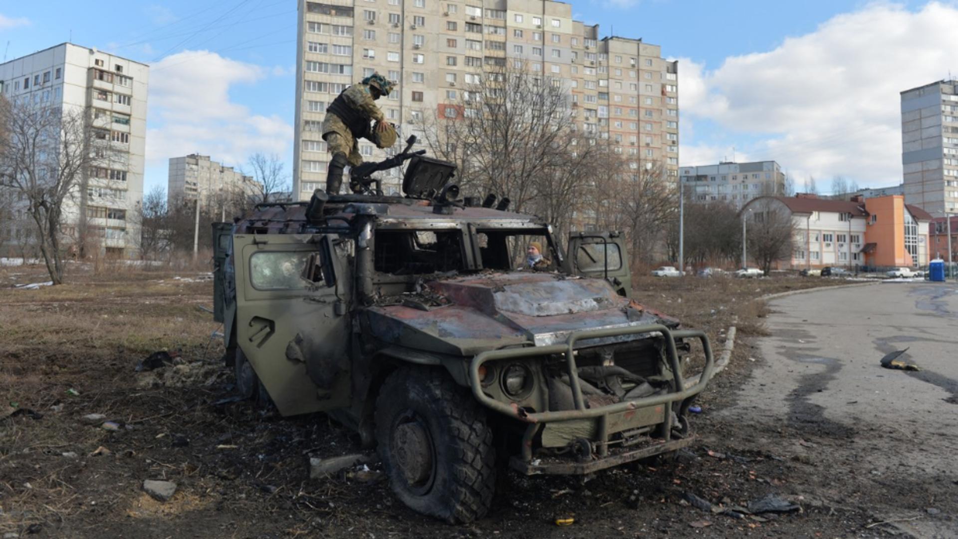 Bombardamentele continuă în Ucraina: încă un bloc de locuințe, lovit de o rachetă / Foto: Arhivă Profi Media