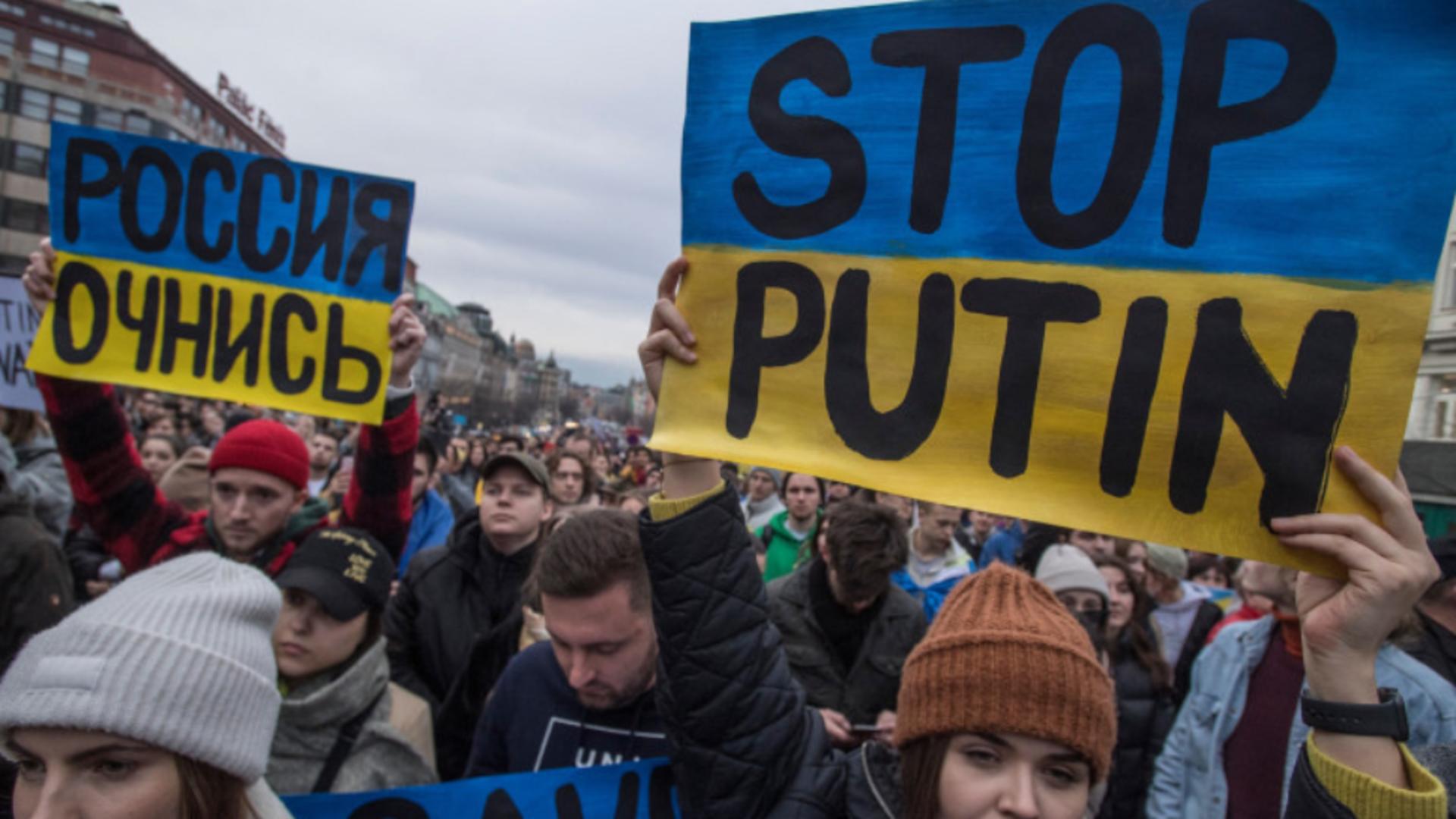 Proteste împotriva războiului în Rusia