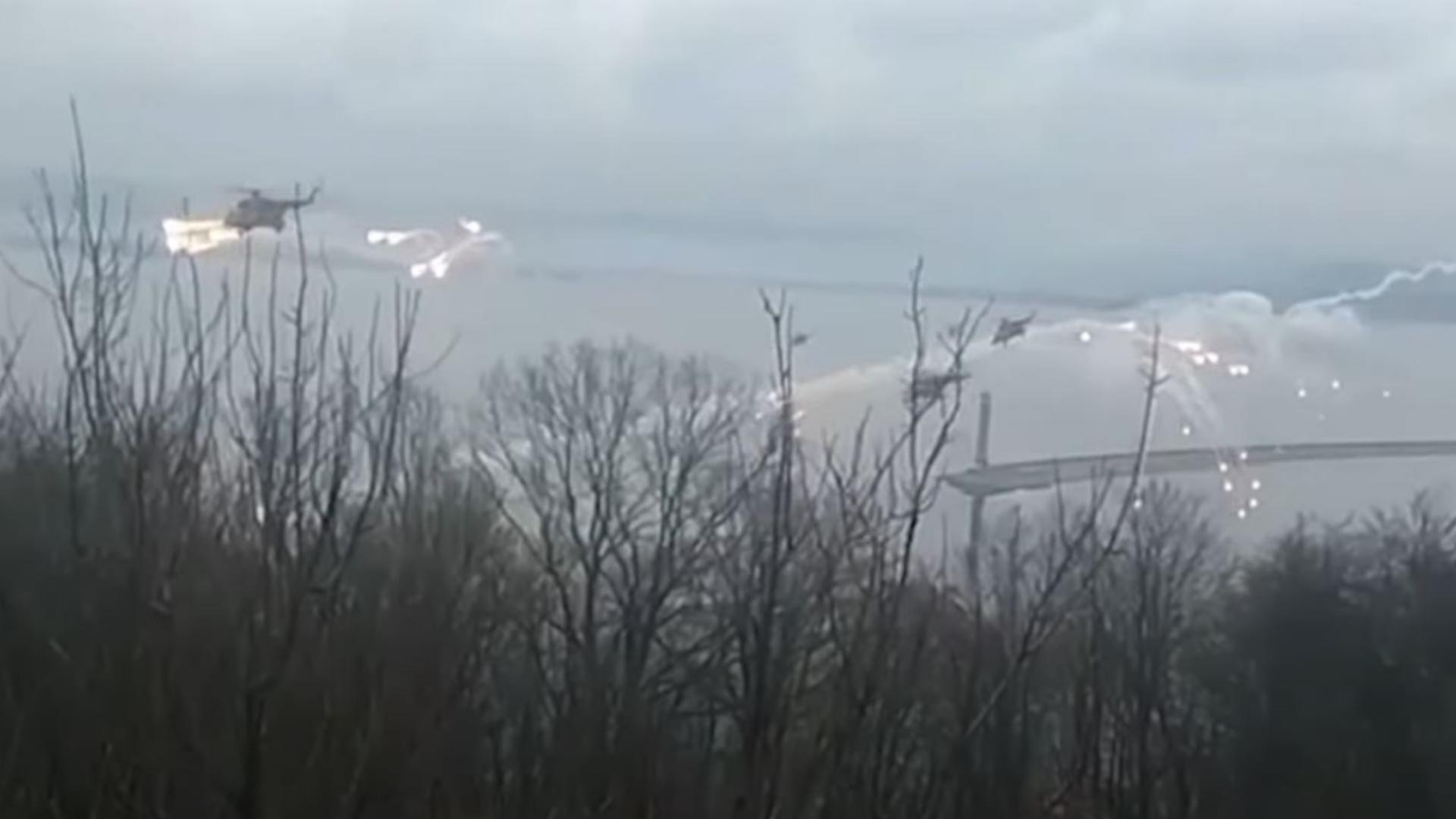 Forţele ruse au cucerit un aeroport militar situat în apropiere de Kiev. Captură video