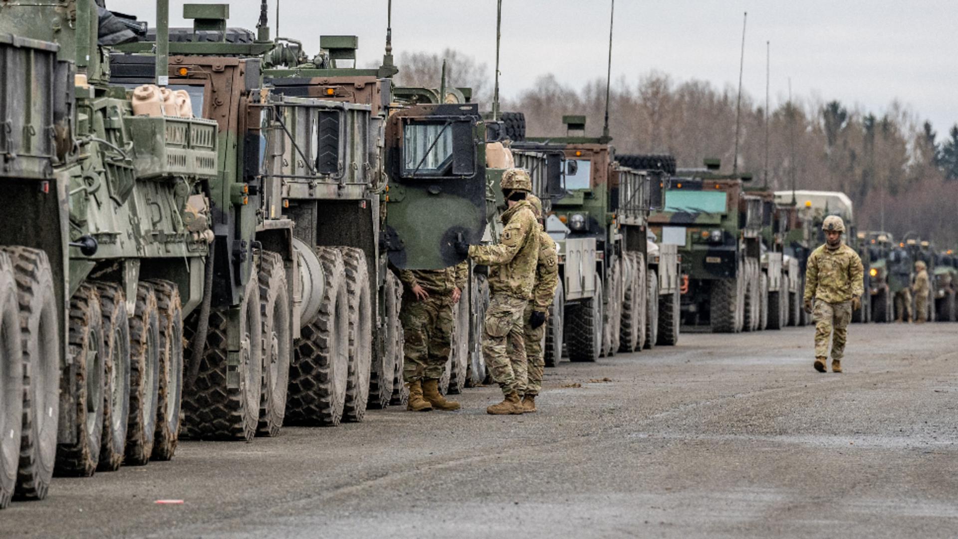 Primul convoi militar SUA a intrat în România. Foto/Profimedia