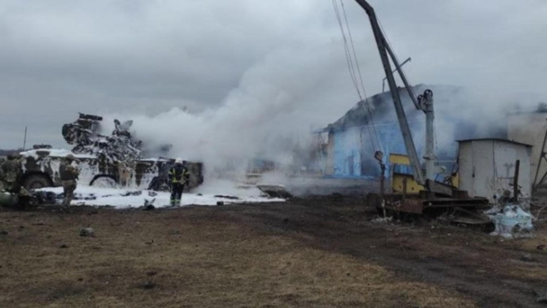 Avioanele ruse au distrus aerodromul Korotych de lângă Harkov/  Kharkiv Gryzodubova Aeroclub