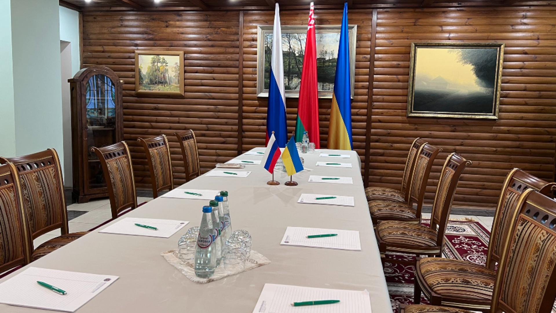 Negocieri Ucraina - imagine de arhivă/Twitter
