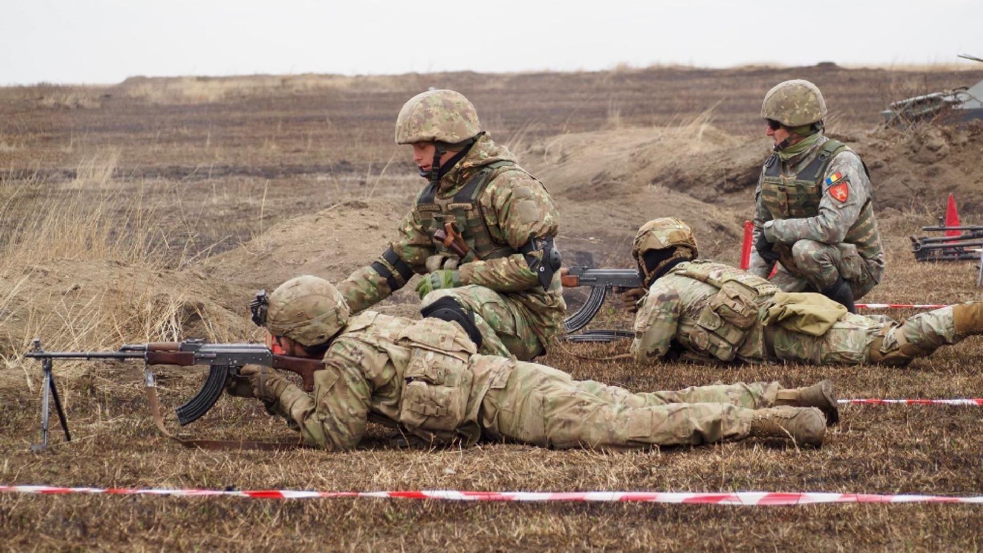 Exerciții comune SUA-România, cu muniție reală. Foto/MApN