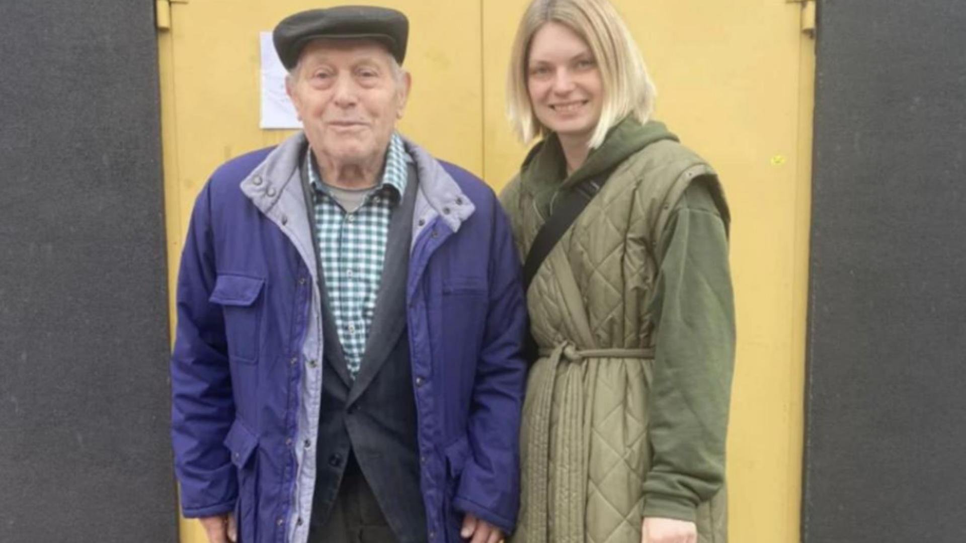 Bunicul și-a donat o parte din banii de pensie pentru eliberatorii Ucrainei. Foto:FB/olia.valyanik