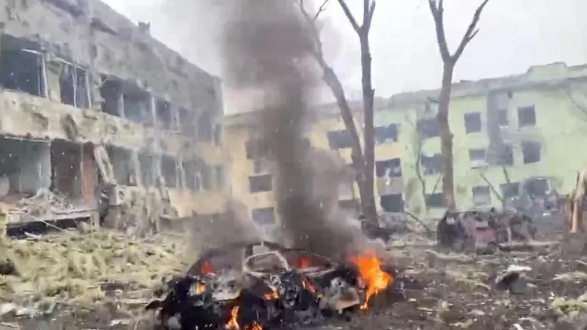 Bombardamente la Mariupol Foto: Profi Media
