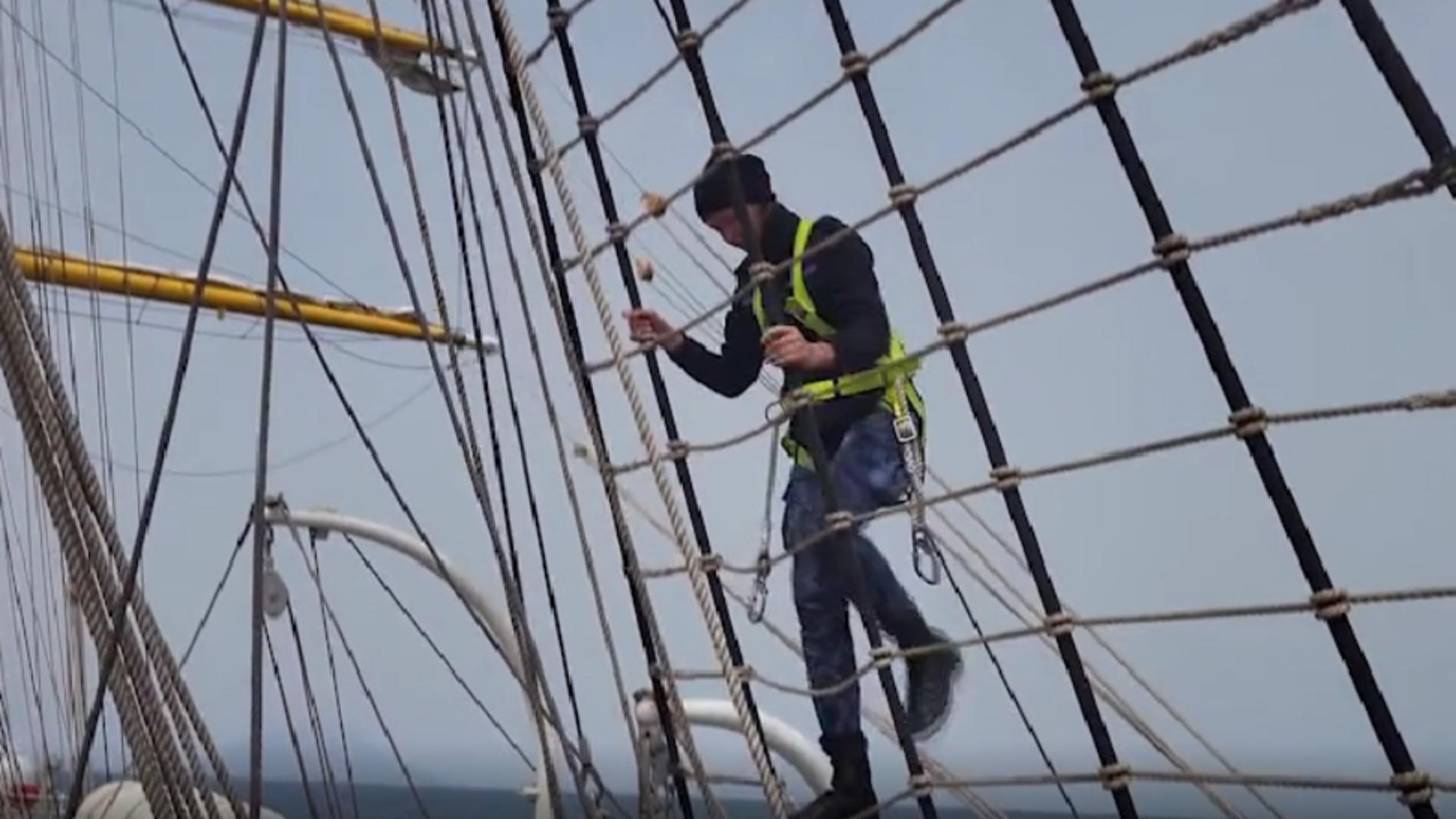 Antrenament marinari / Captură video