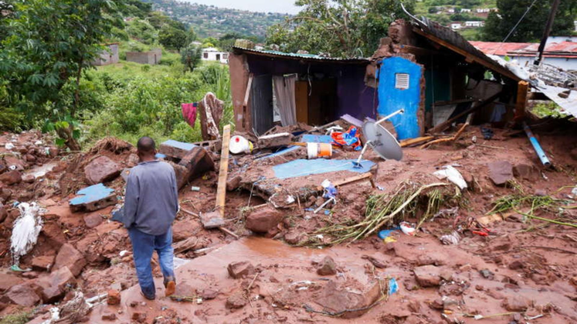 Ploile torenţiale au făcut prăpăd în Africa de Sud