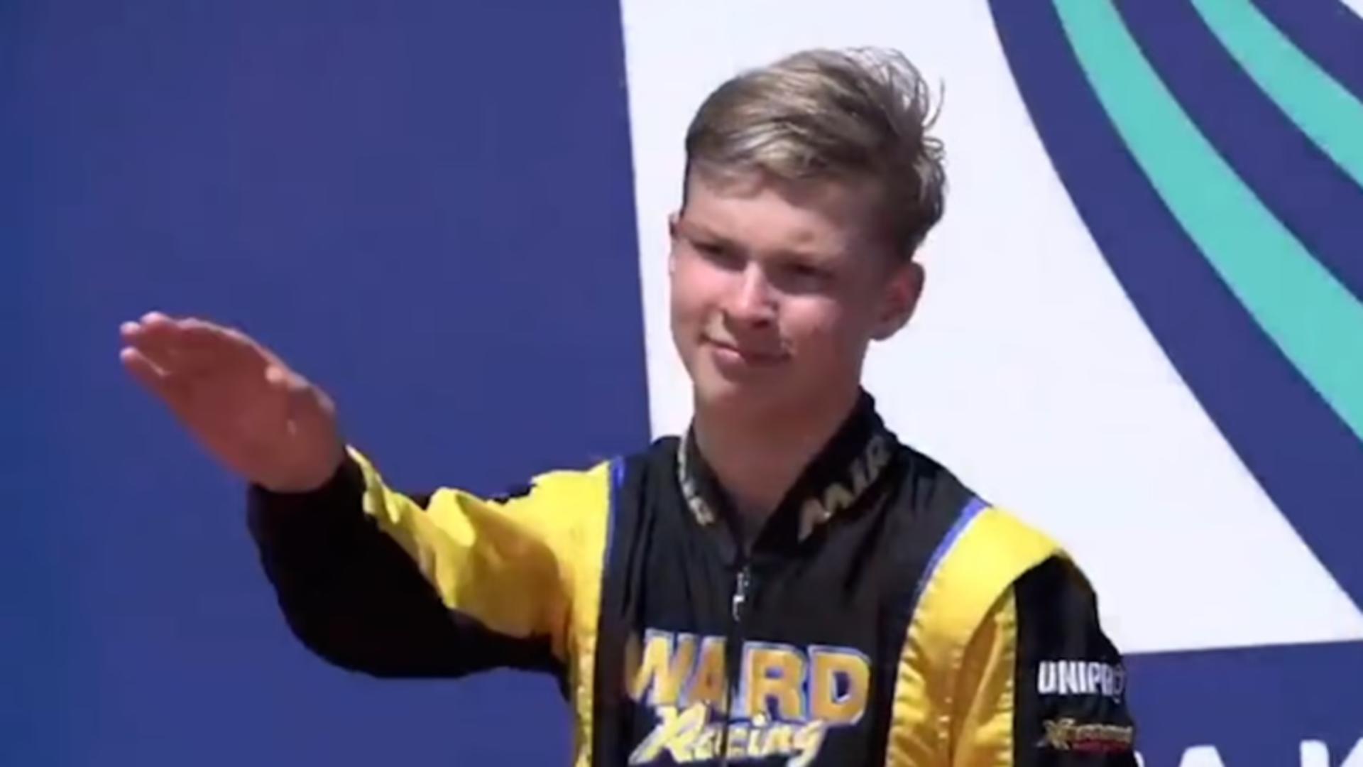 Propaganda rusă are succes la cele mai fragede vârste: Un pilot de 14 ani a făcut salutul nazist râzând în hohote