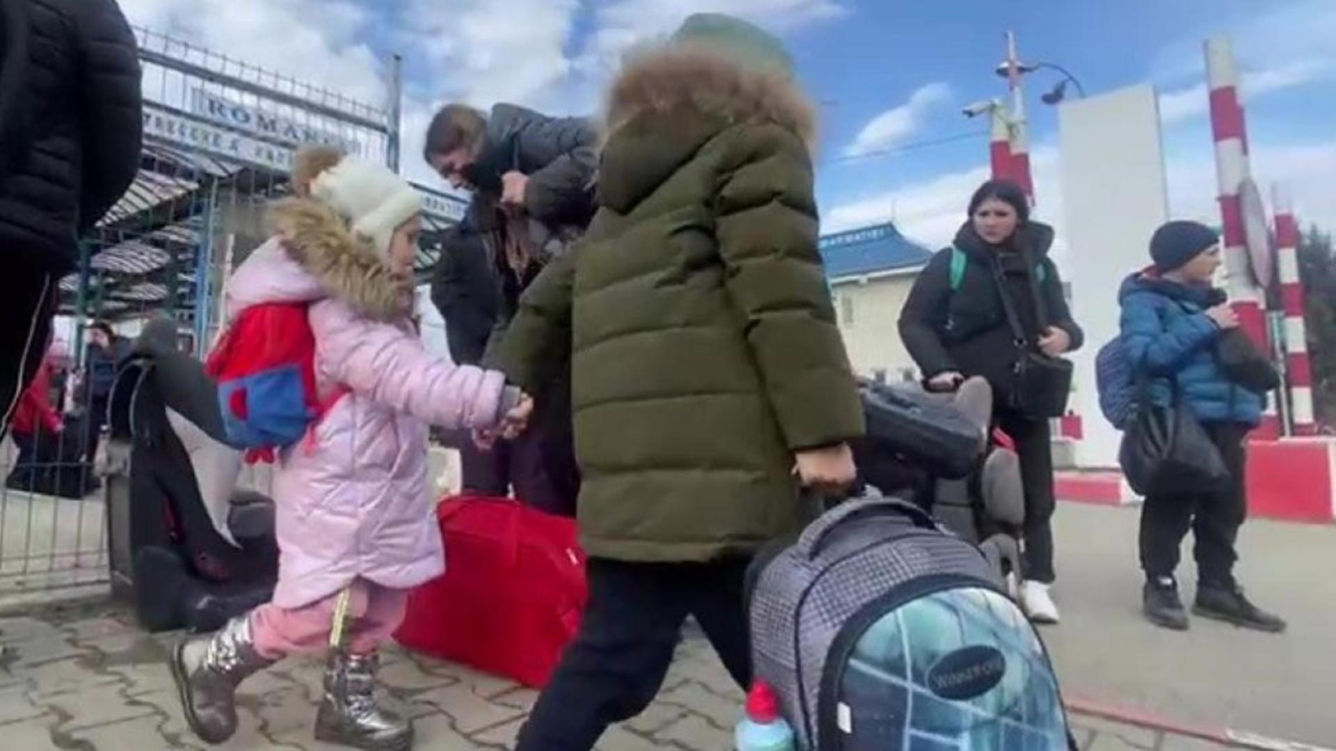 Mulți copii cad victime ale atacurilor armatei ruse. Foto/Profimedia