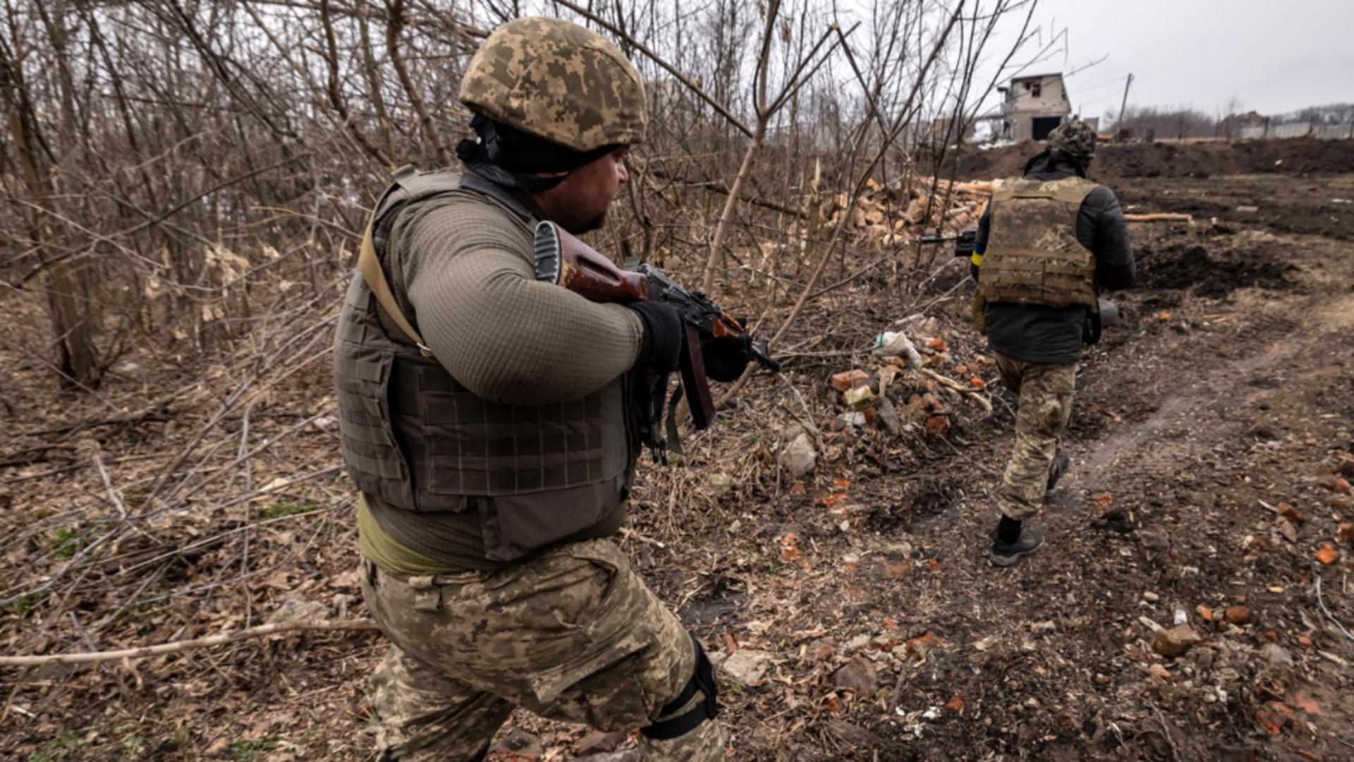 21.800 de militari ruşi au fost ucişi în Ucraina 