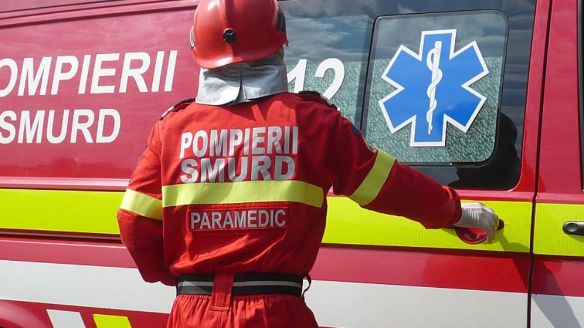 Impact violent în județul Argeș - O femeie grav rănită, dusă de urgență la spital după coliziune 