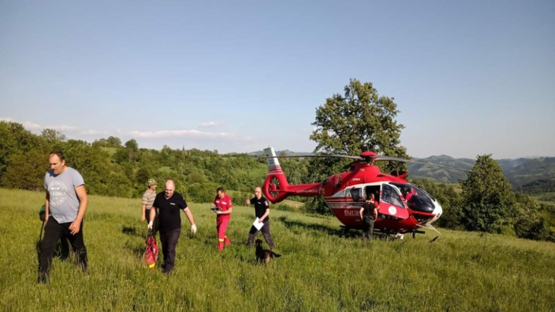 Un bărbat din Caraș Severin a căzut dintr-un copac, de la o înălțime de aproximativ 5 metri: a intervenit elicopterul SMURD