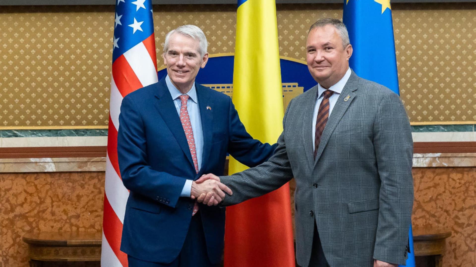 Senatorul american Robert Portman și premierul Nicolae Ciucă / Foto: Guvernul României