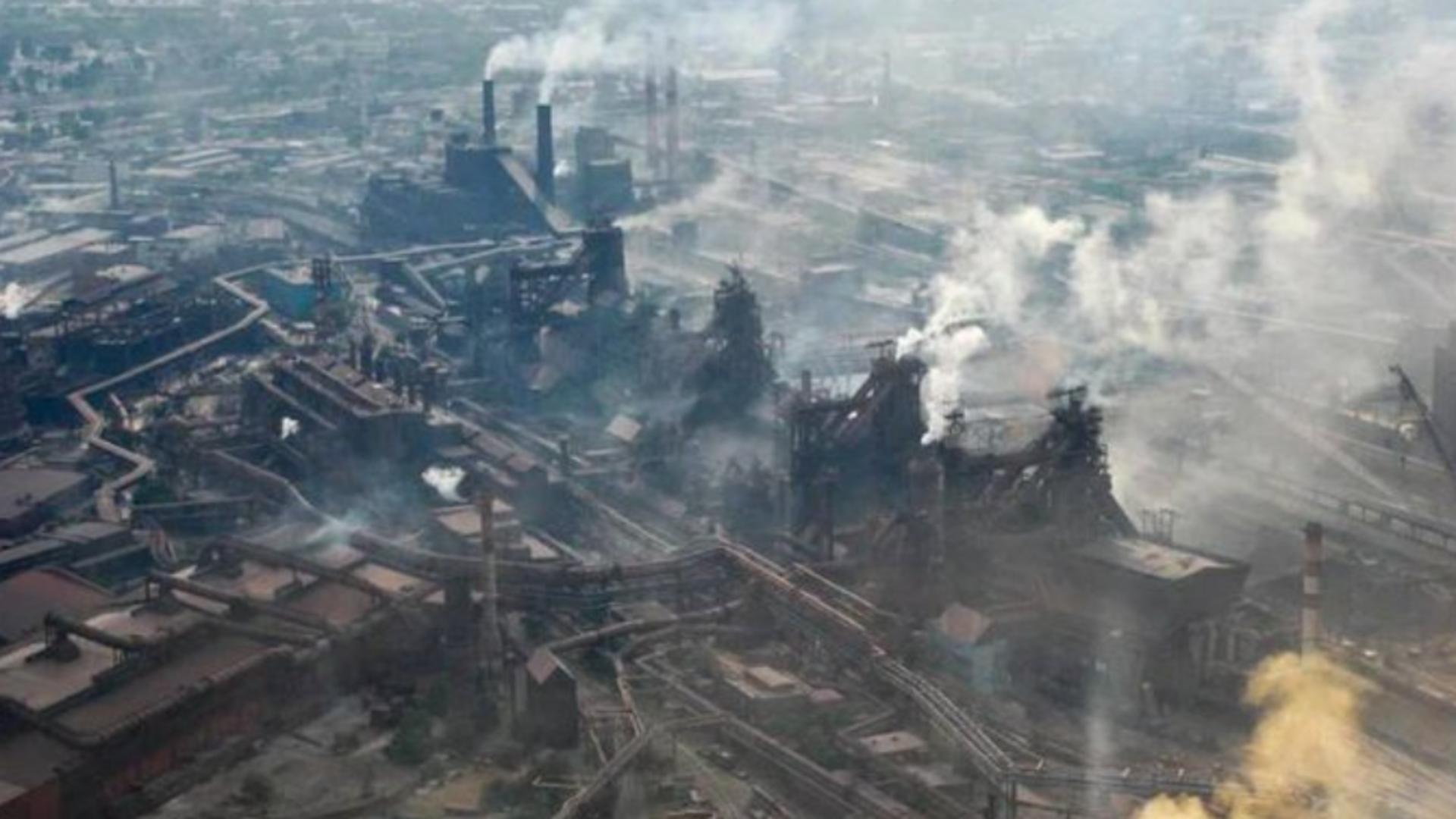 Război Ucraina. Azovstal, bombardat puternic de ruși - Evacuarea din Mariupol, suspendată