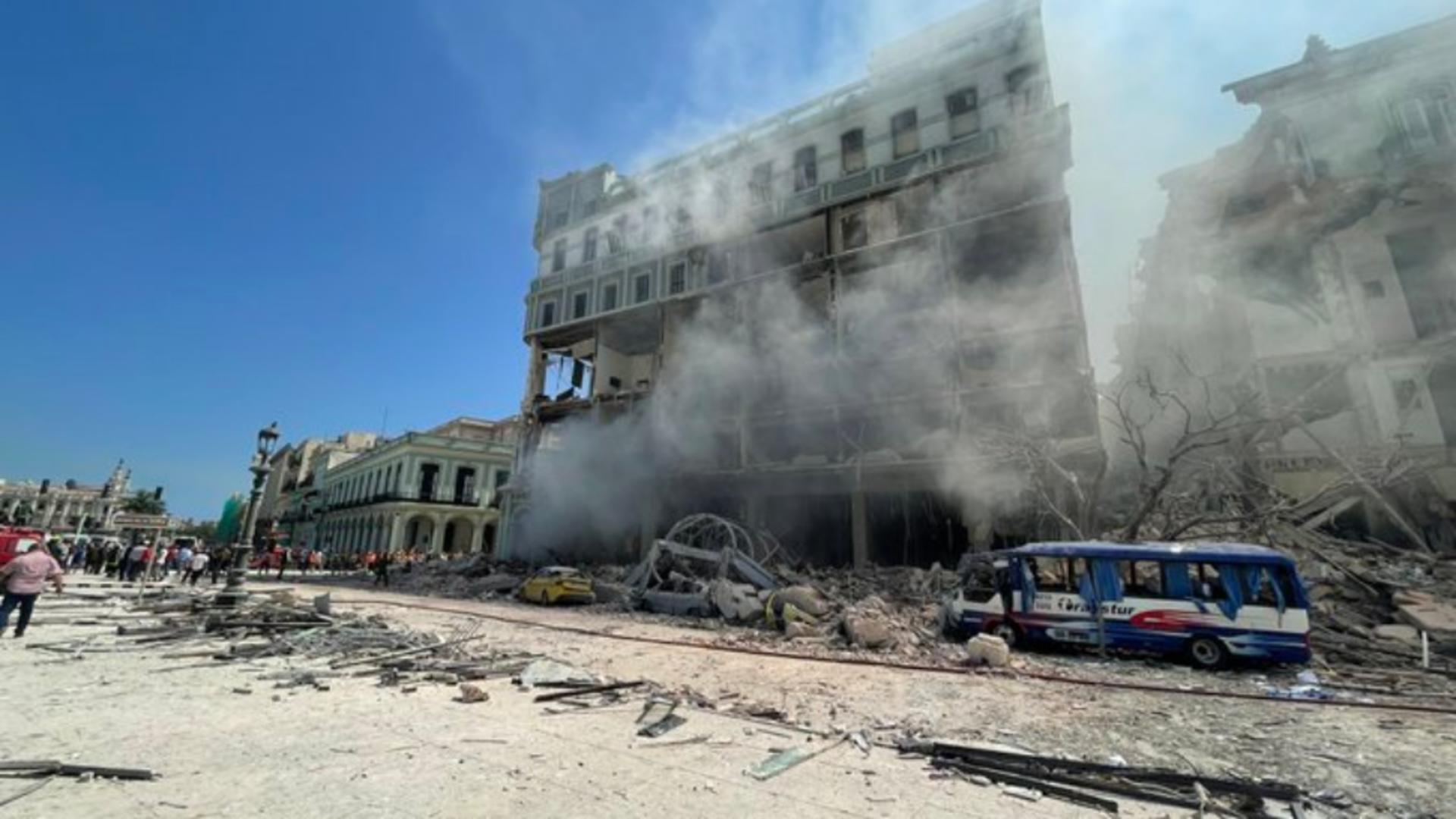 EXPLOZIE puternică într-un hotel din Havana: 8 morți, 30 de răniți şi 13 persoane date dispărute