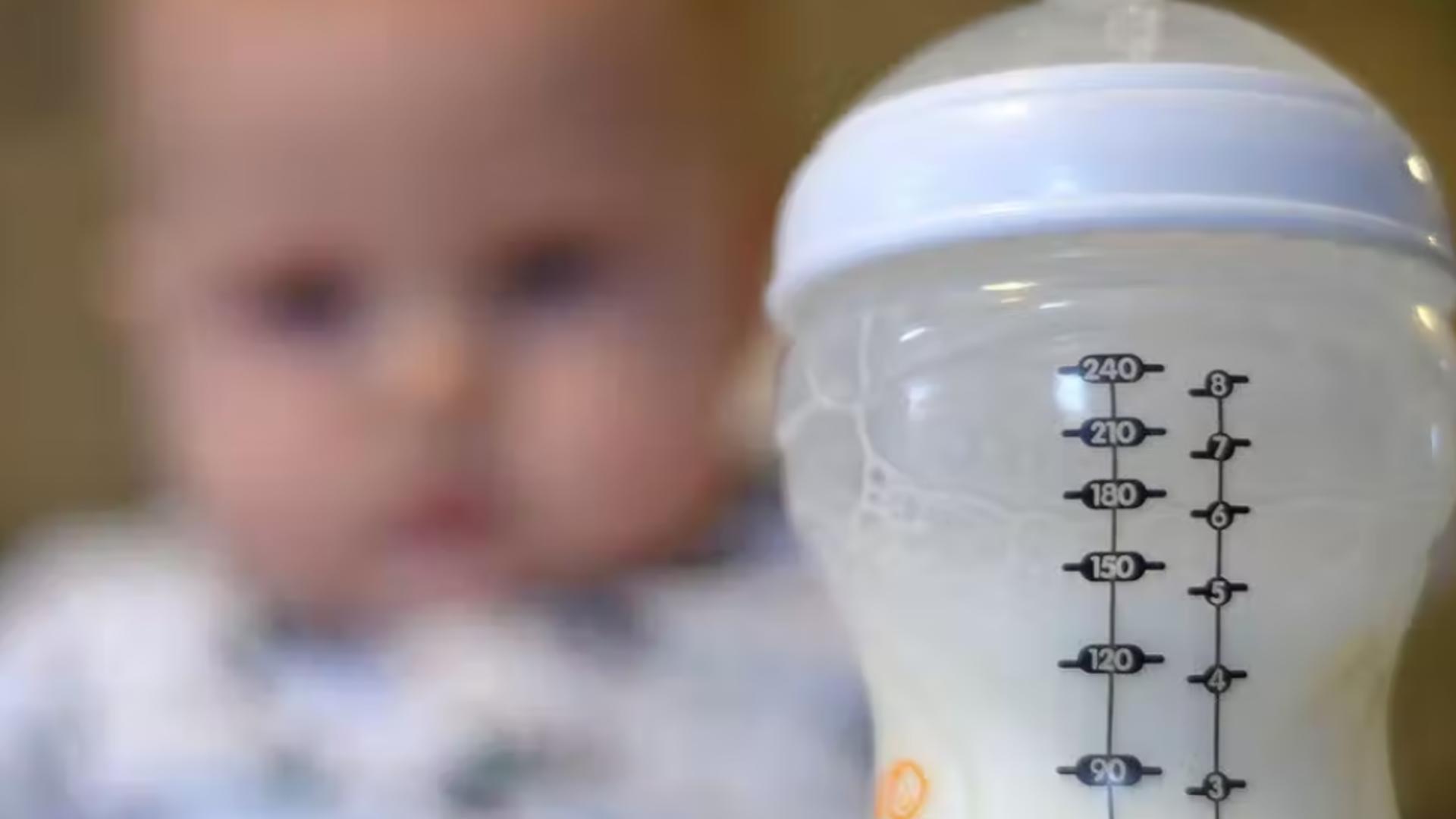 CRIZĂ de lapte praf peste Ocean: Bebelușii din Statele Unite, în pericol extrem - Importuri masive din Europa
