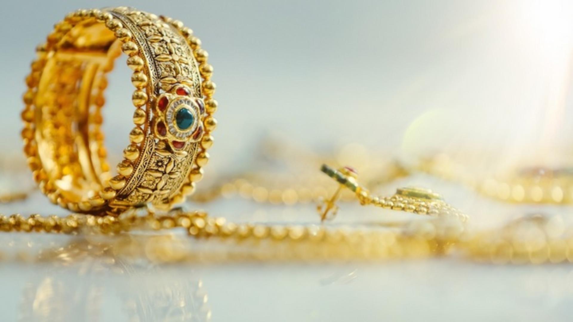 InfoCons, sfaturi esențiale pentru cumpărarea bijuteriilor