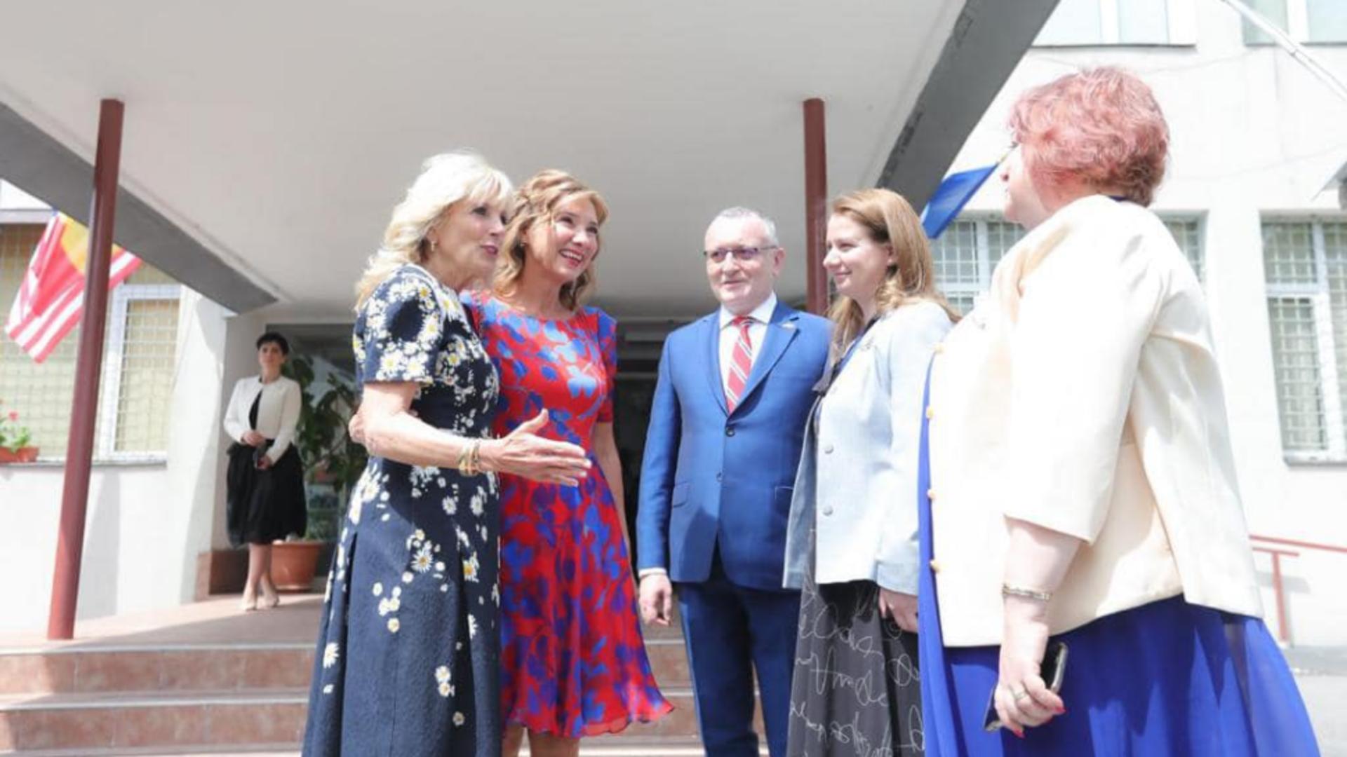 Ministrul Educației alături de Jill Biden și Carmen Iohannis. Foto/S Cimpeanu