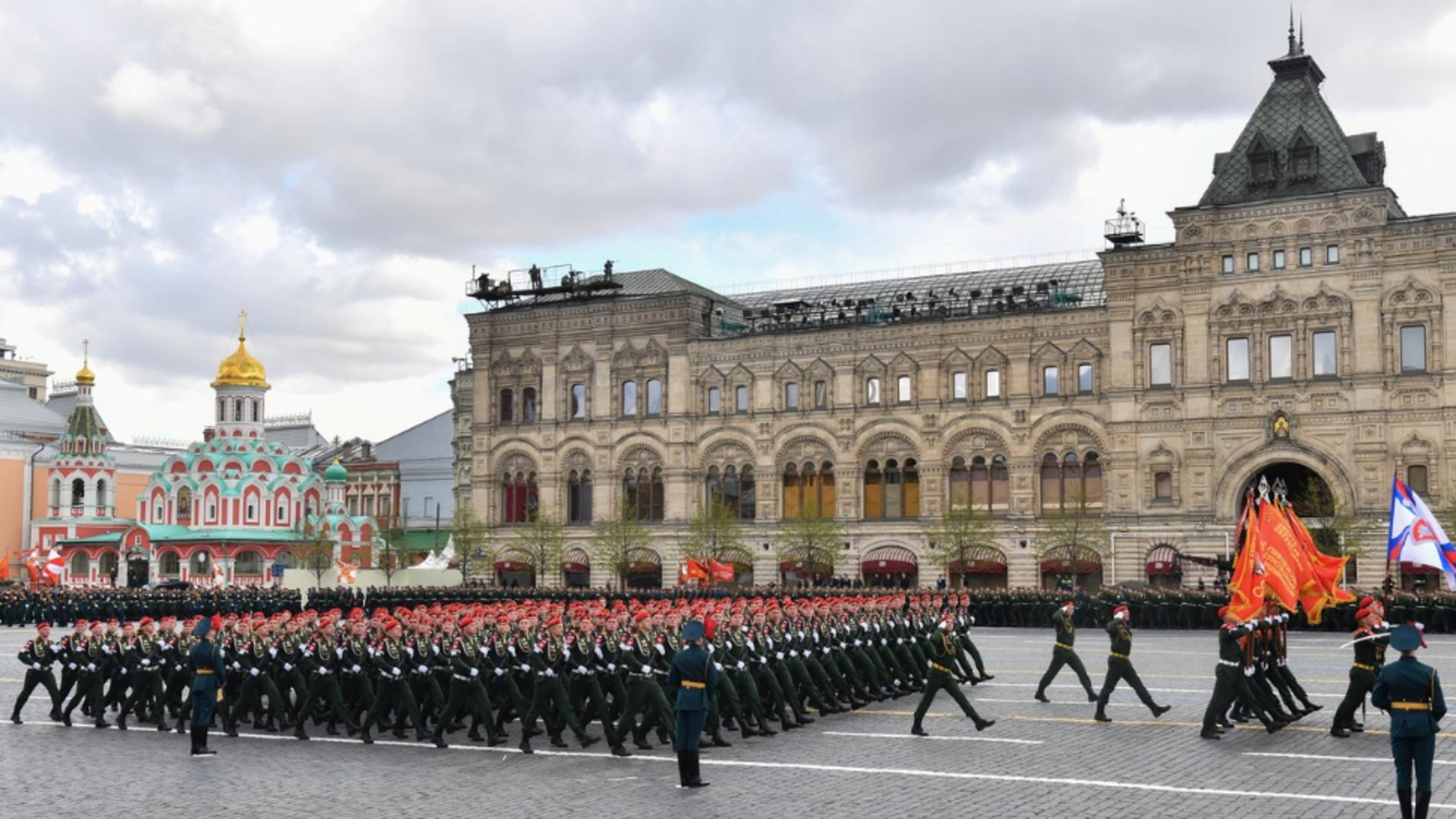 Paradă militară fără aviație, la Moscova. Foto/Profimedia