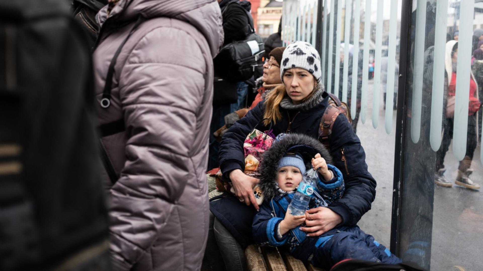 Aproape un milion de ucraineni au intrat în România după invazia Rusiei, pe 24 februarie
