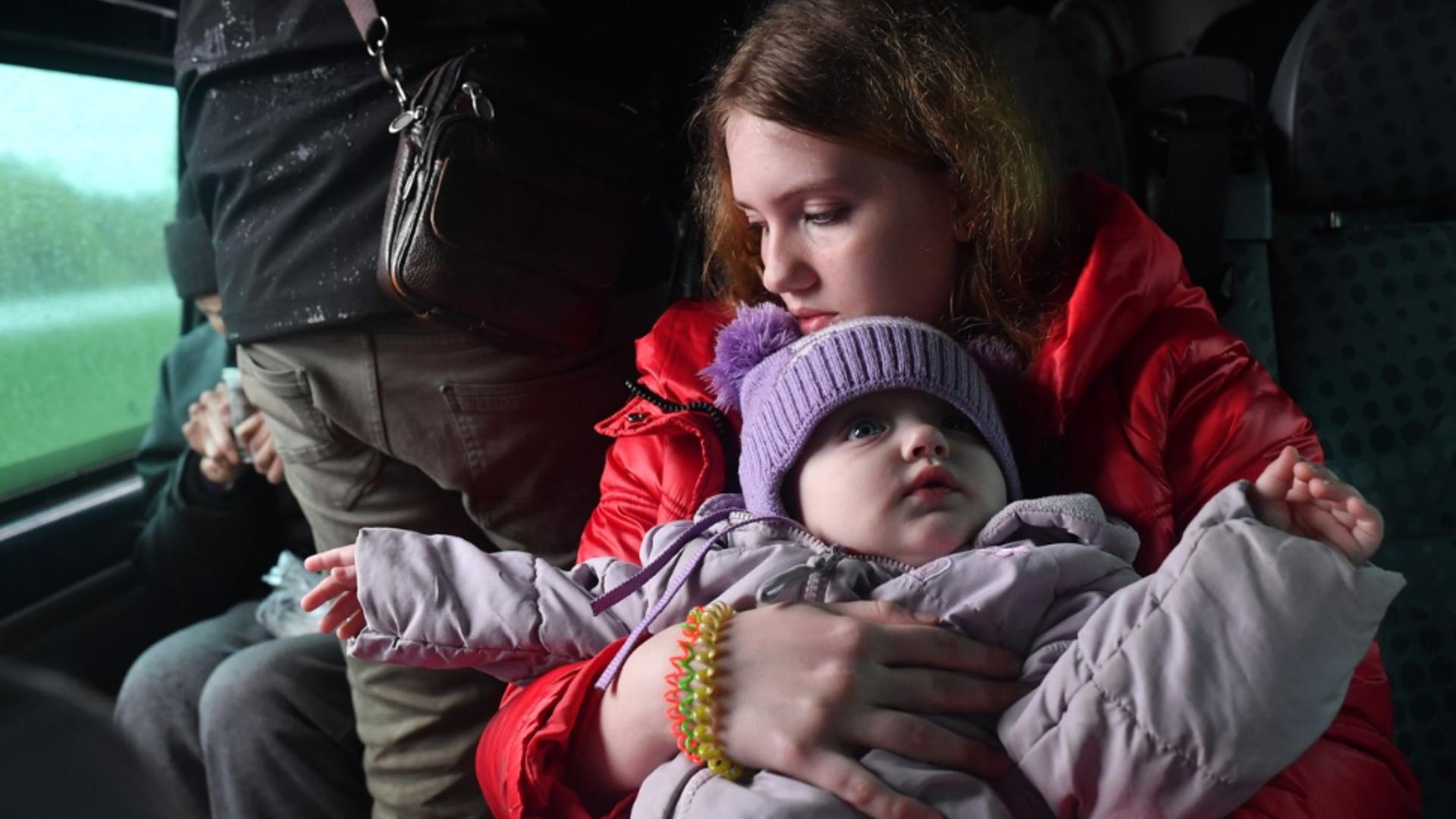 Refugiați din orașul ucrainean Izium / Foto: Profi Media