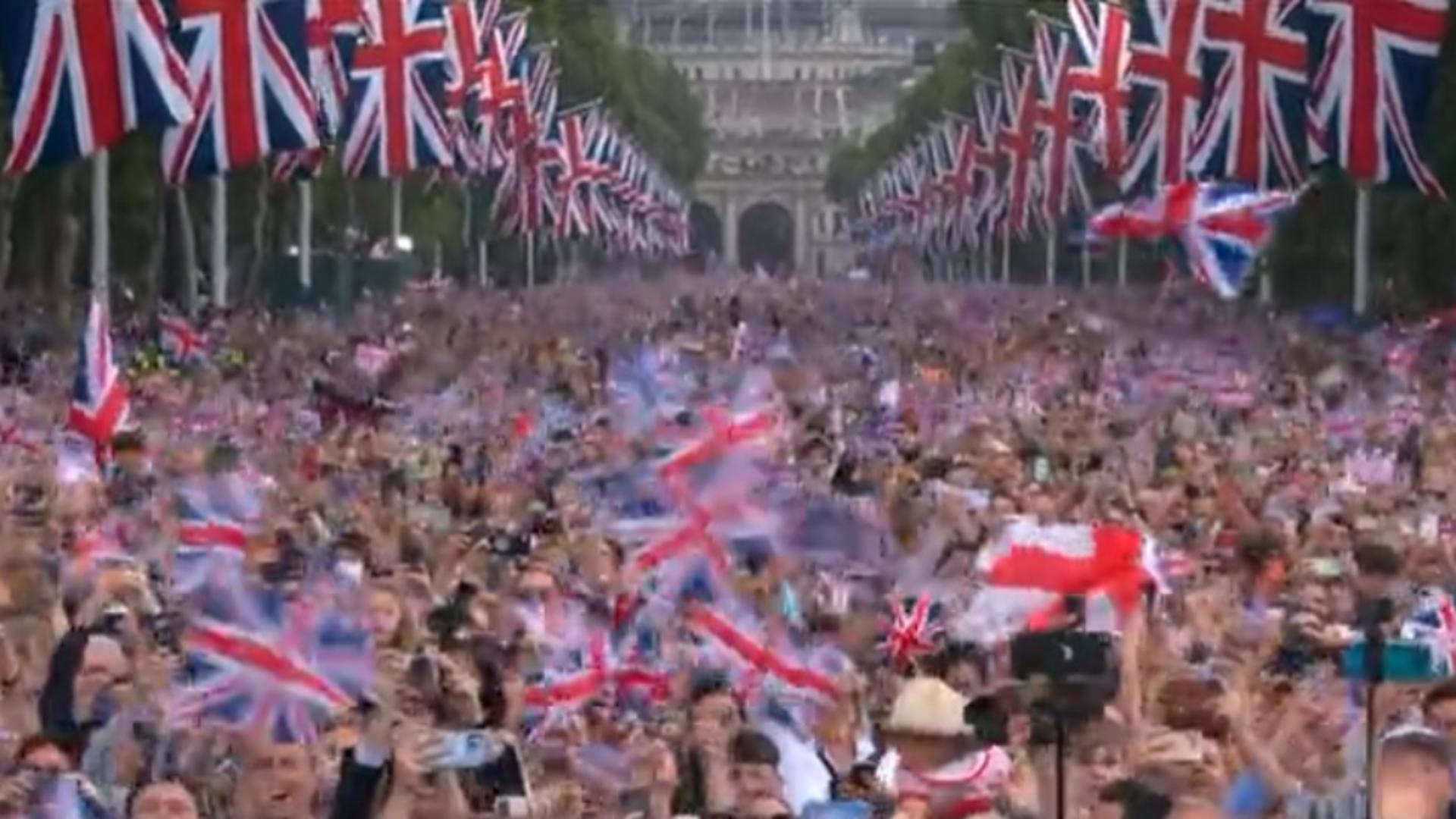 Zeci de mii de spectatori la ceremoniile de la Londra