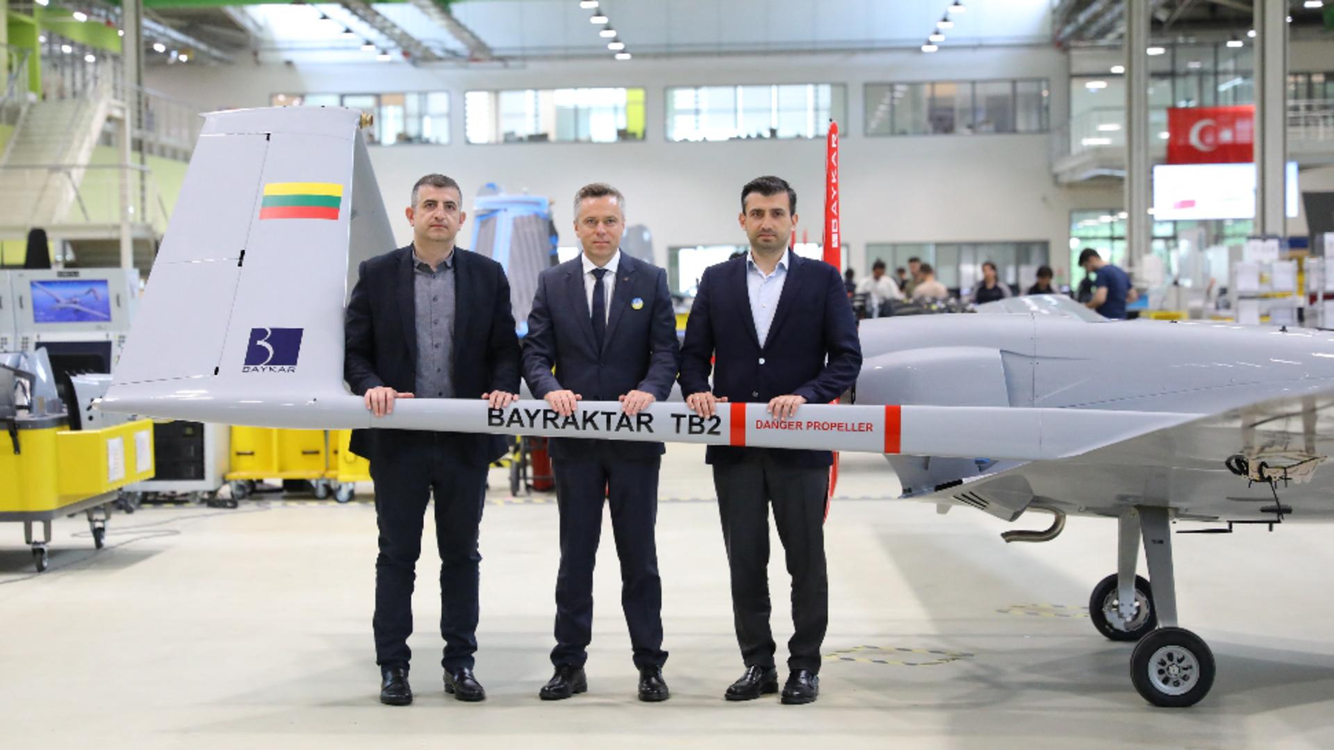 Turcia oferă gratuit Ucrainei drona Bayraktar / Foto: Profi Media