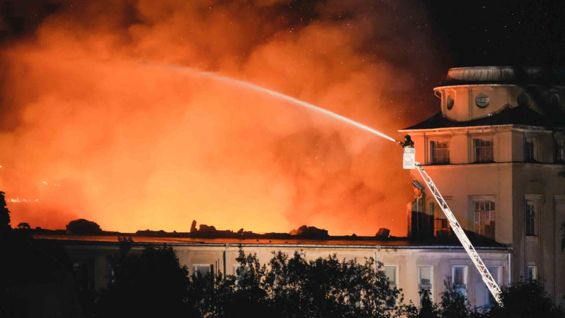 Incendiu în Franța / Sursa foto: Profi Media