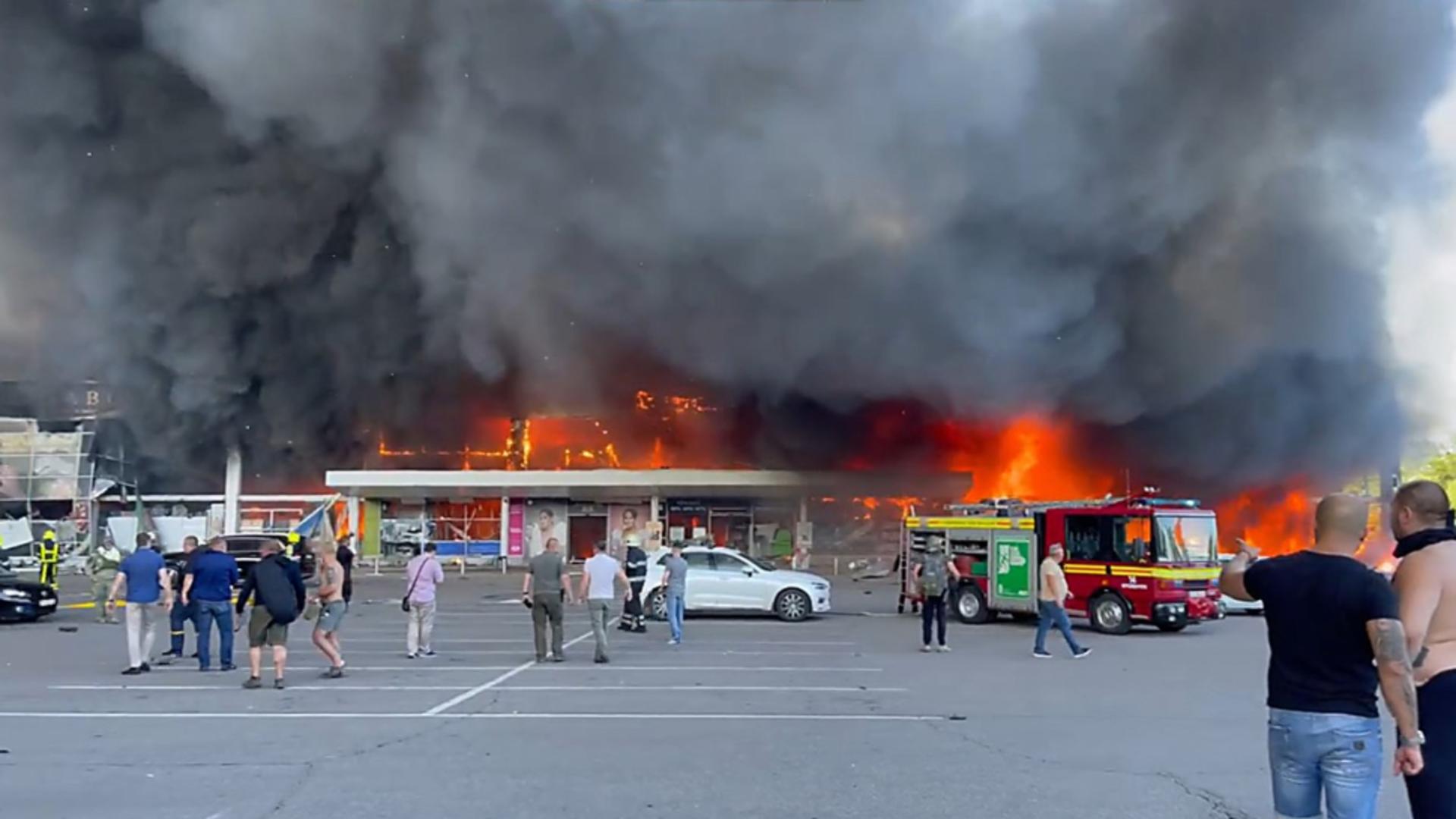 Atac cu rachetă la un mall din Ucraina / Foto: Profi Media