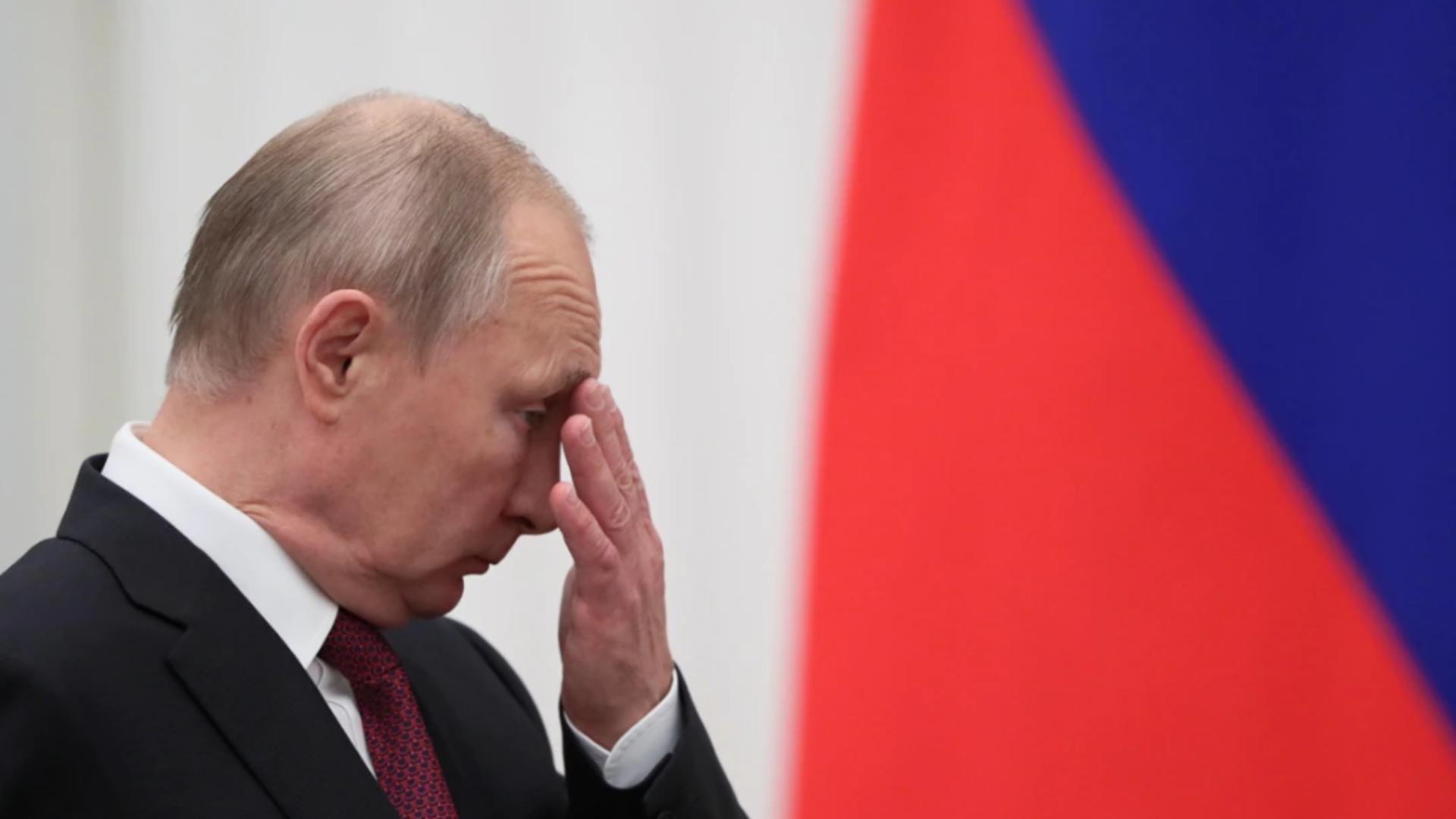 Vladimir Putin şi-a amânat tradiționalul show anual TV "Linie directă" cu poporul