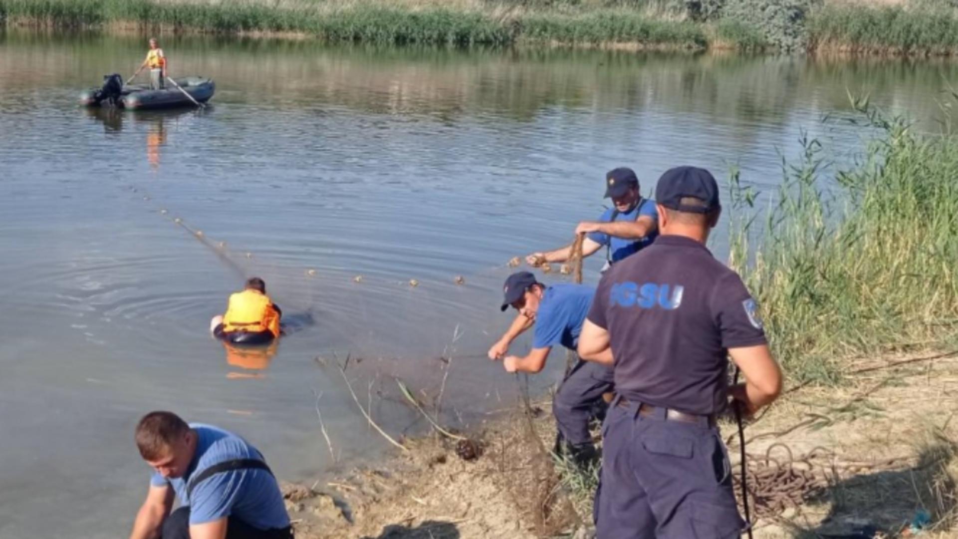 Tragedie în Republica Moldova: Un adult și 2 copii au murit înecați după ce s-au răsturnat cu barca Foto: IPN.md