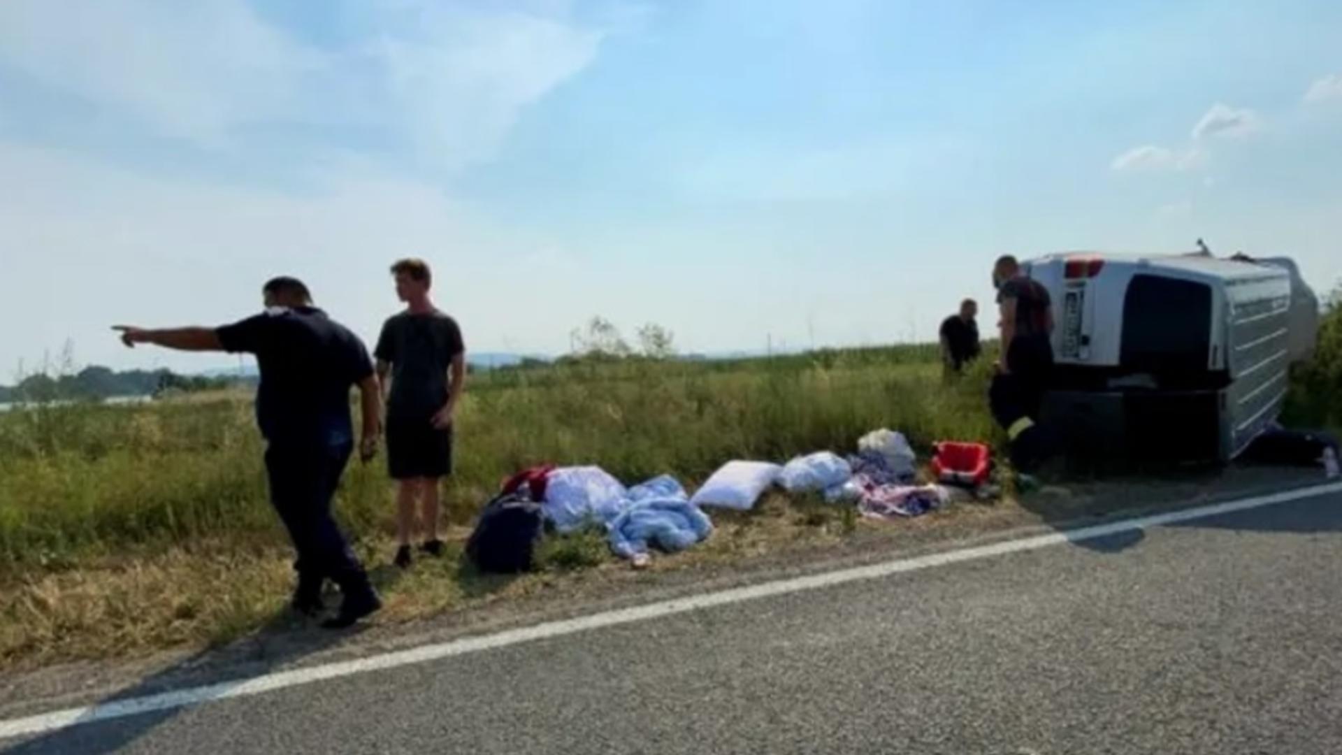 Accident cu 9 victime, între care 4 copii, în Caraș-Severin