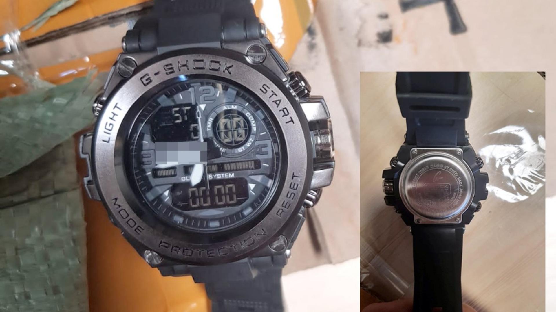 Două continere cu ceasuri contrafăcute descoperite în Portul Constanța. Foto/Garda de Coastă