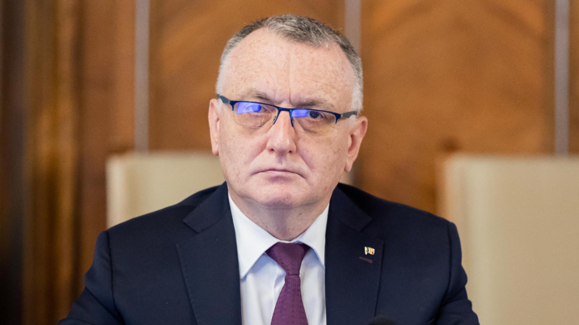 Sorin Cîmpeanu, senator PNL, fost ministru al Educației Foto: gov.ro