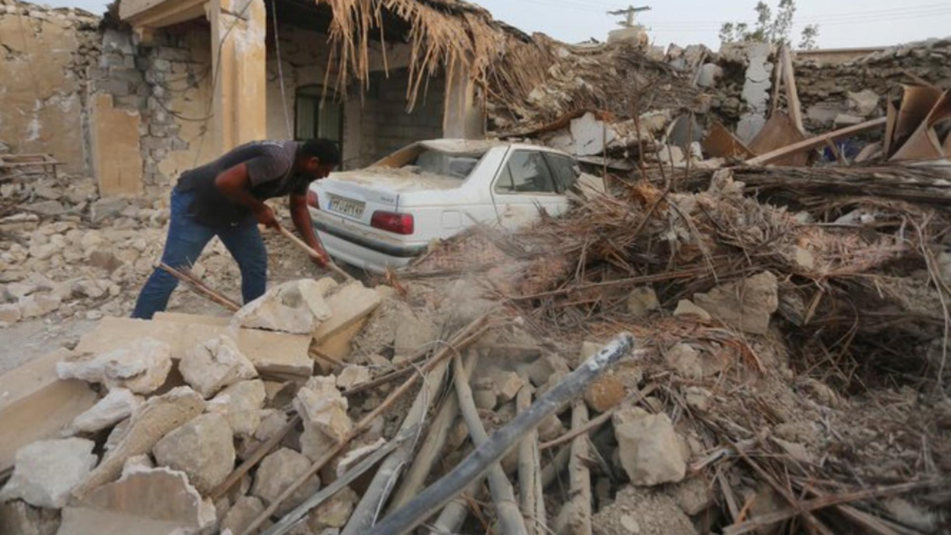 Cutremure în lanț din Iran: ZECI de răniți și cel puțin 5 MORȚI - Imaginile dezastrului