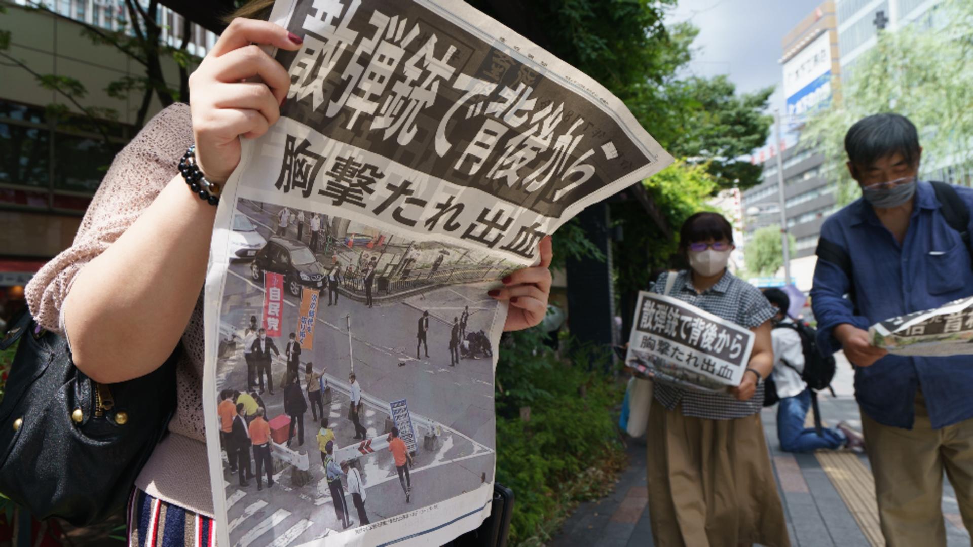 Japonezii, șocați de asasinarea fostului premier (Profimedia)