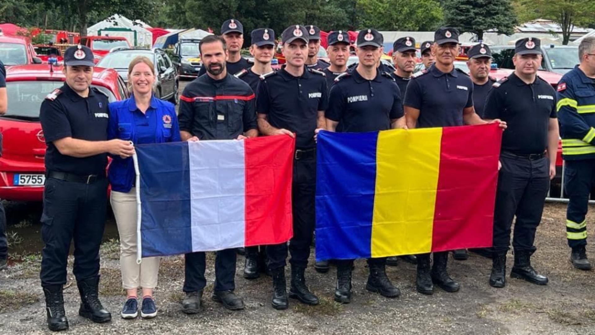 Pompierii români care au luptat cu incendiile din Franța