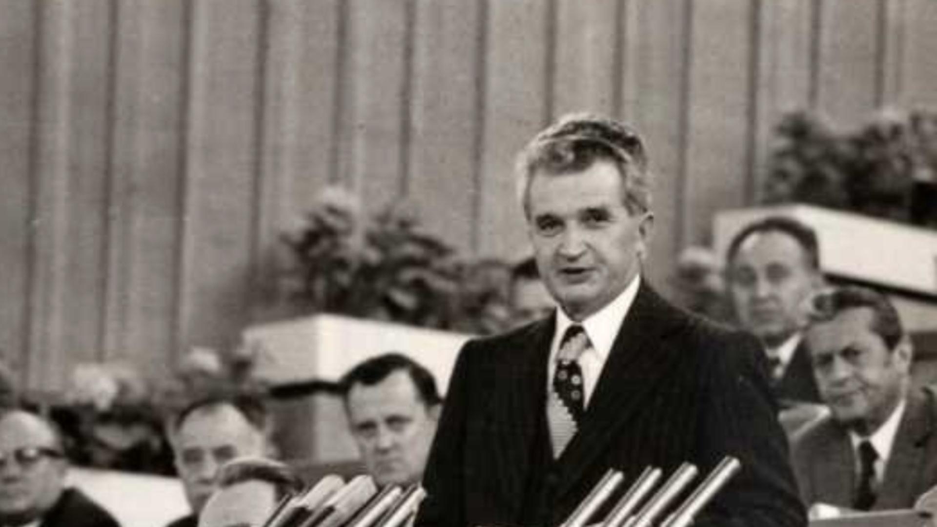 Cum dădea Ceaușescu mâncare, gaze și lumină cu porția în România: RAȚIONALIZAREA din anii 80