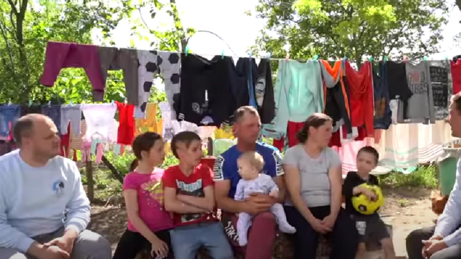 Familie 8 copii, Vaslui / Captură Youtube