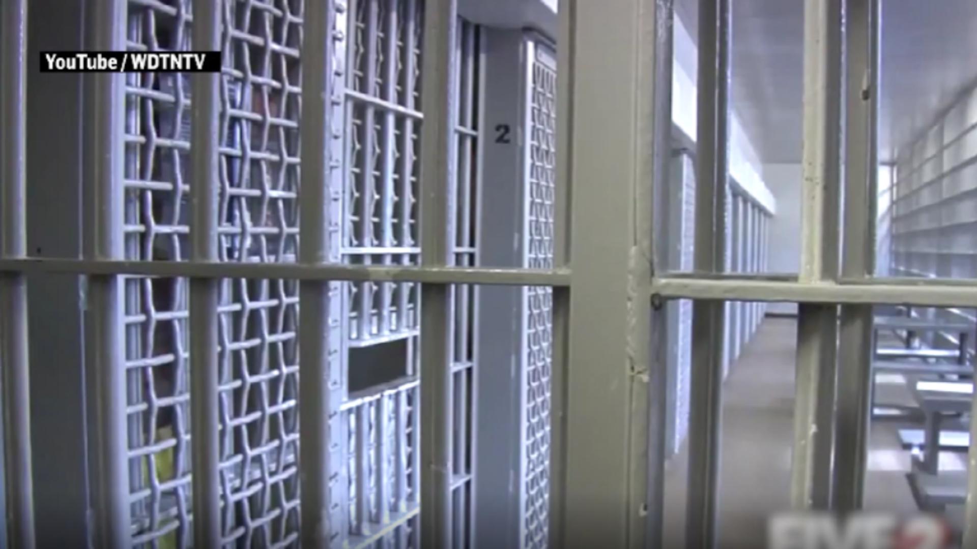 Autoritățile, în alertă: Un deținut s-a spânzurat în penitenciarul Moreni