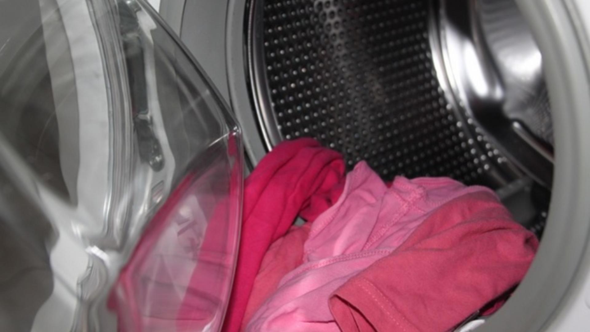 Și tu faci asta după ce scoți rufele din mașina de spălat? Este o mare greșeală
