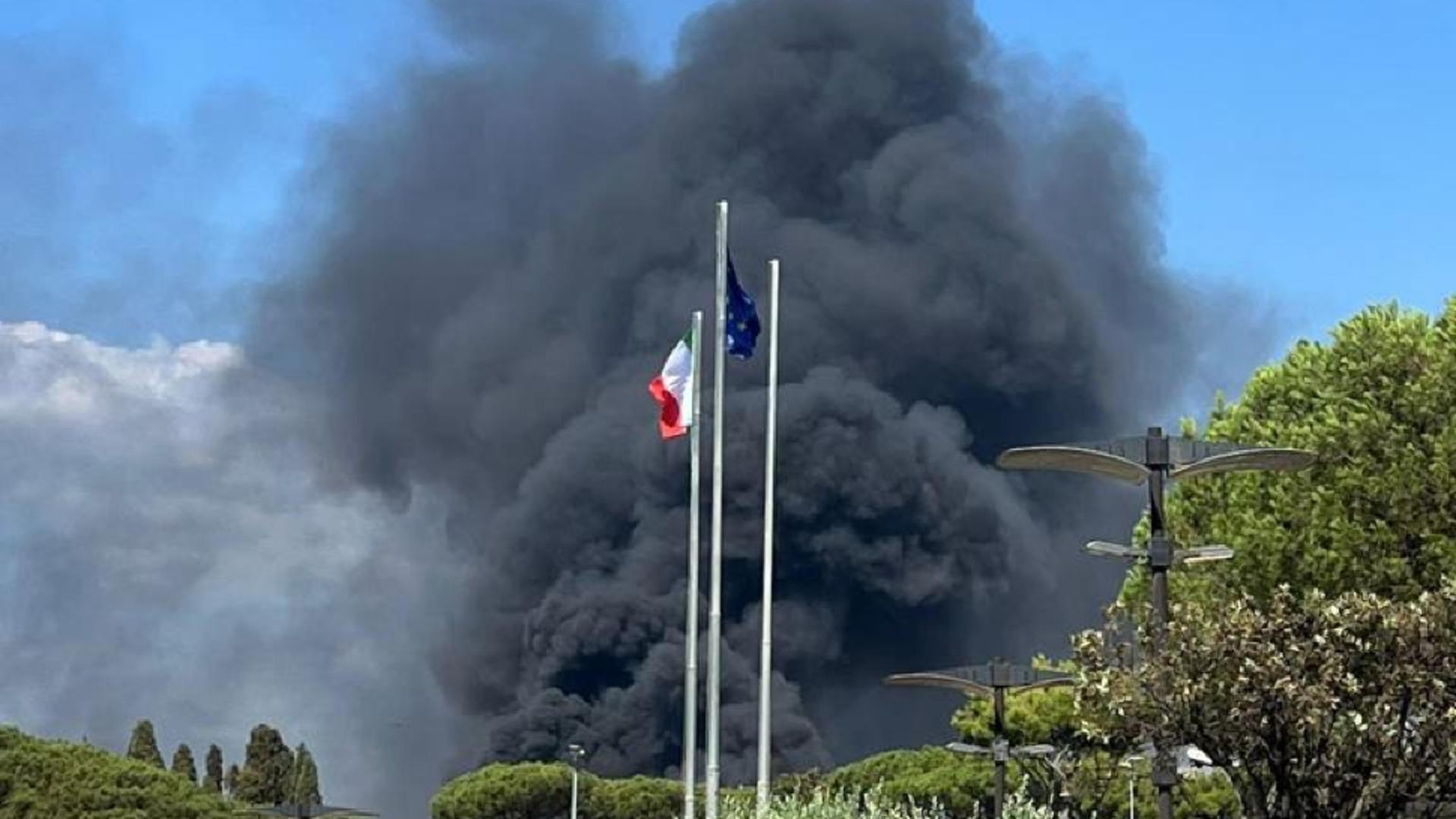 Incendiu la Cinecitta (Profimedia)